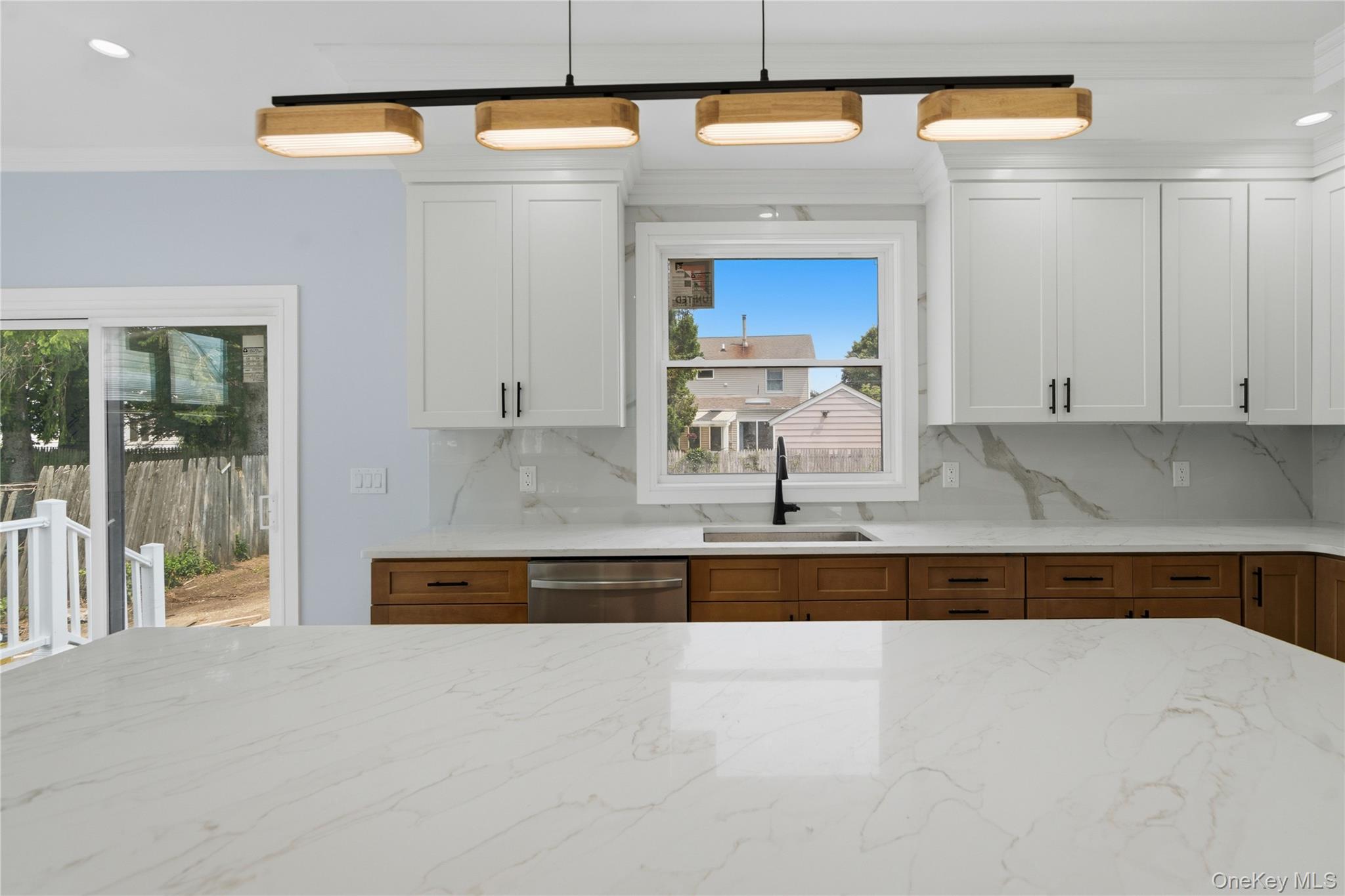 145 Bethpage Road Property Photo 14