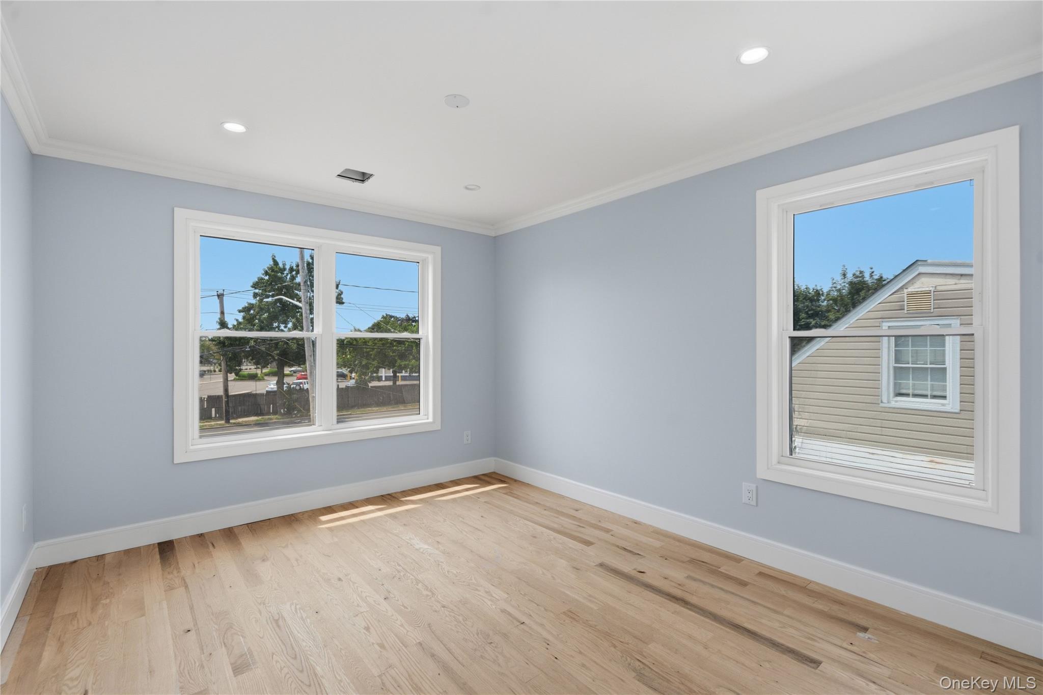 145 Bethpage Road Property Photo 21
