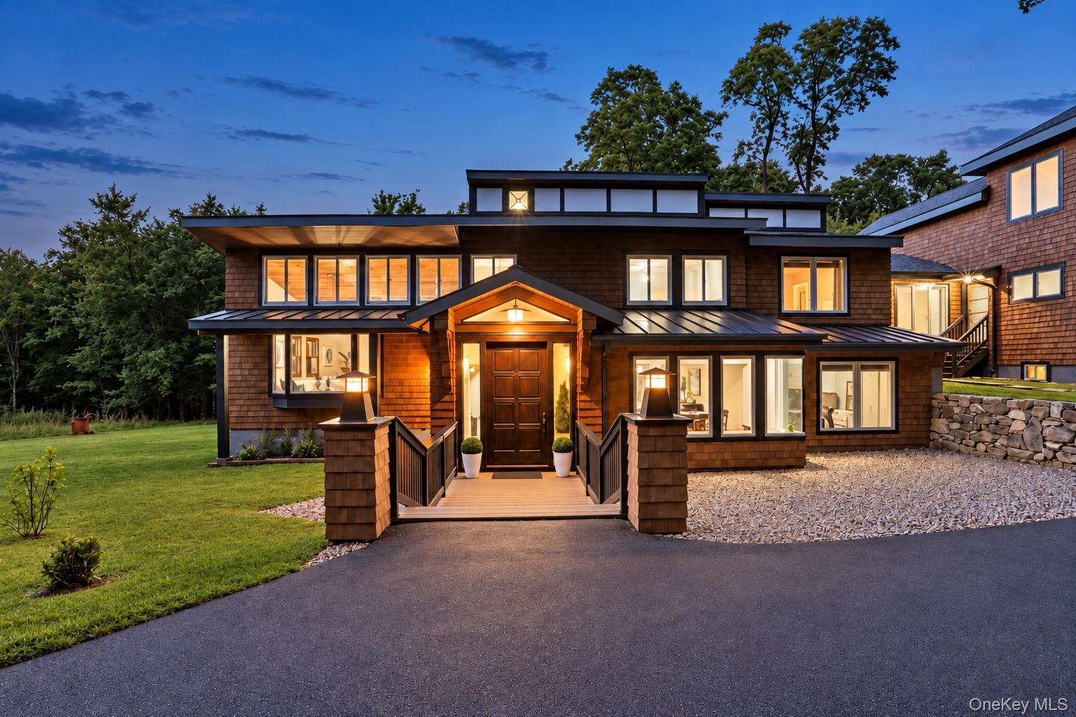 1020960 Property Photo 1