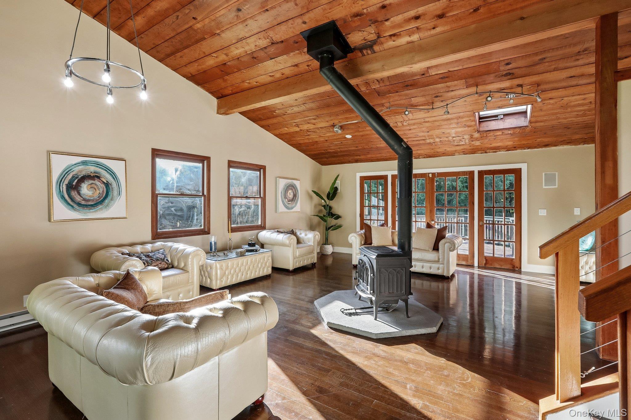 1020960 Property Photo 14