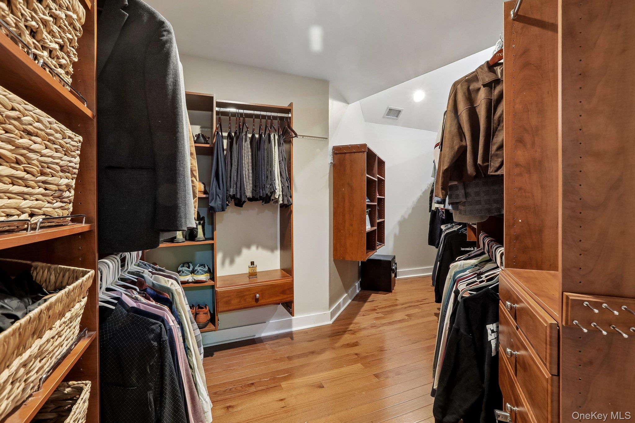 1020960 Property Photo 20