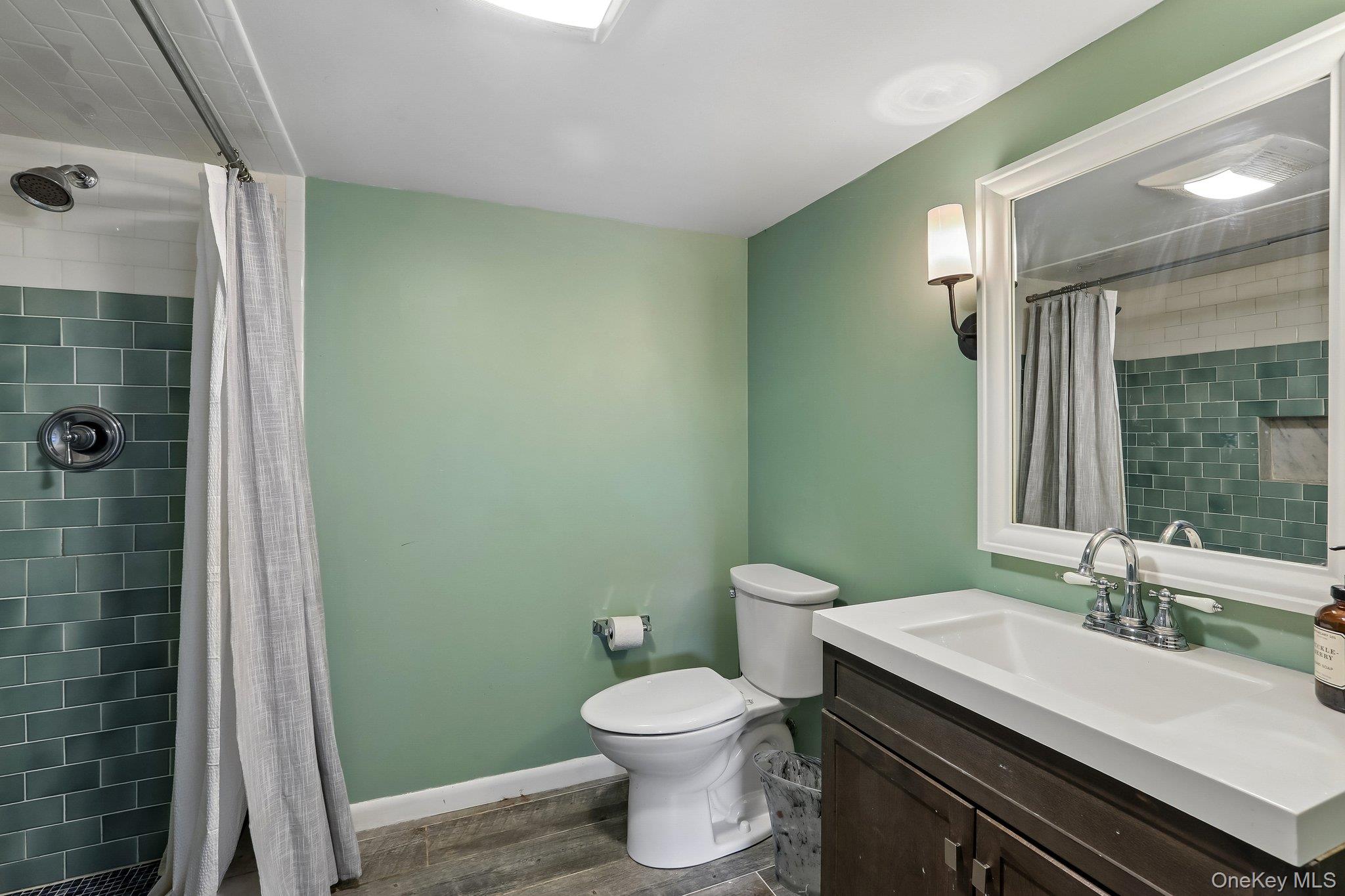 1020960 Property Photo 26