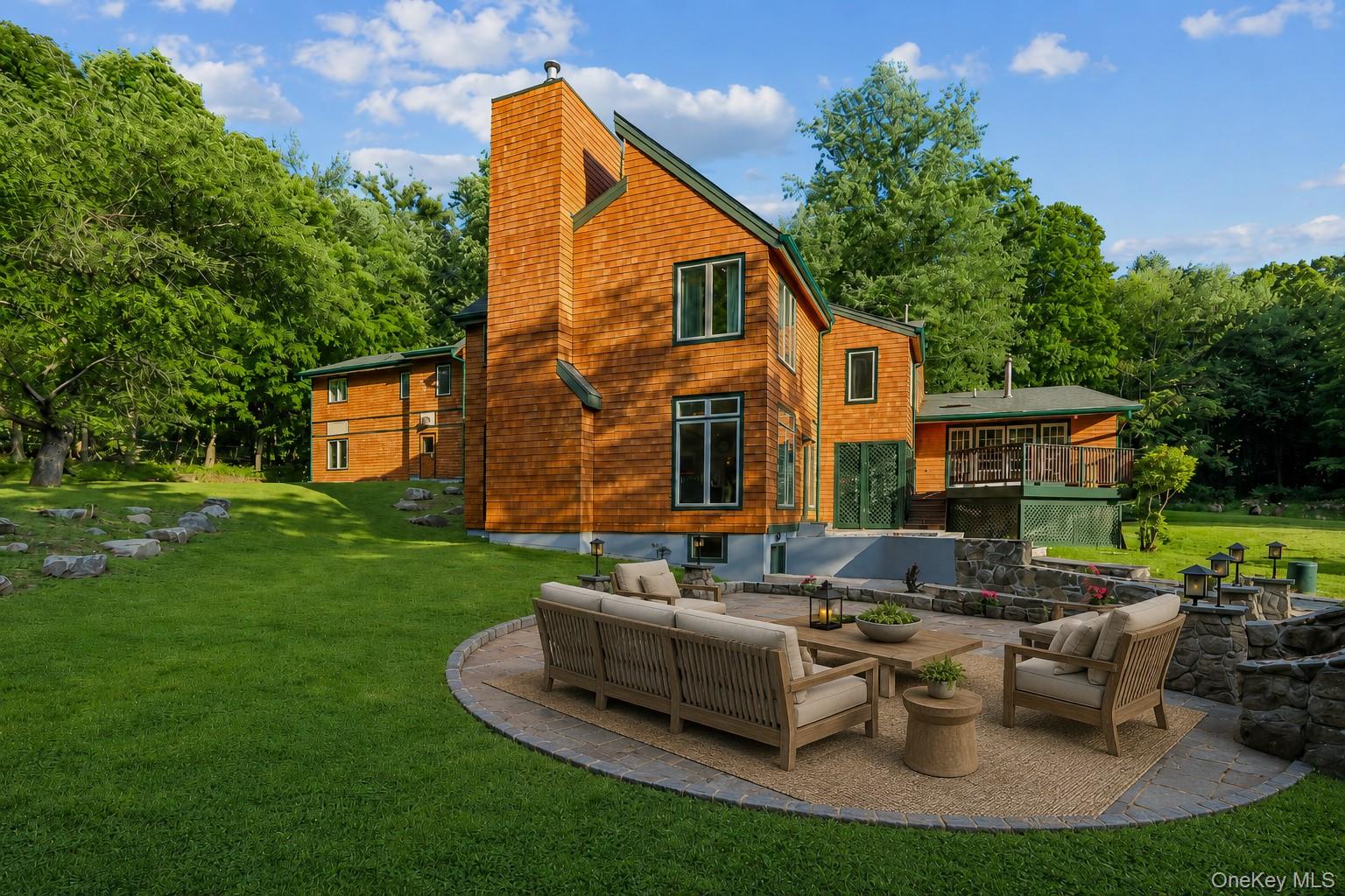 1020960 Property Photo 38