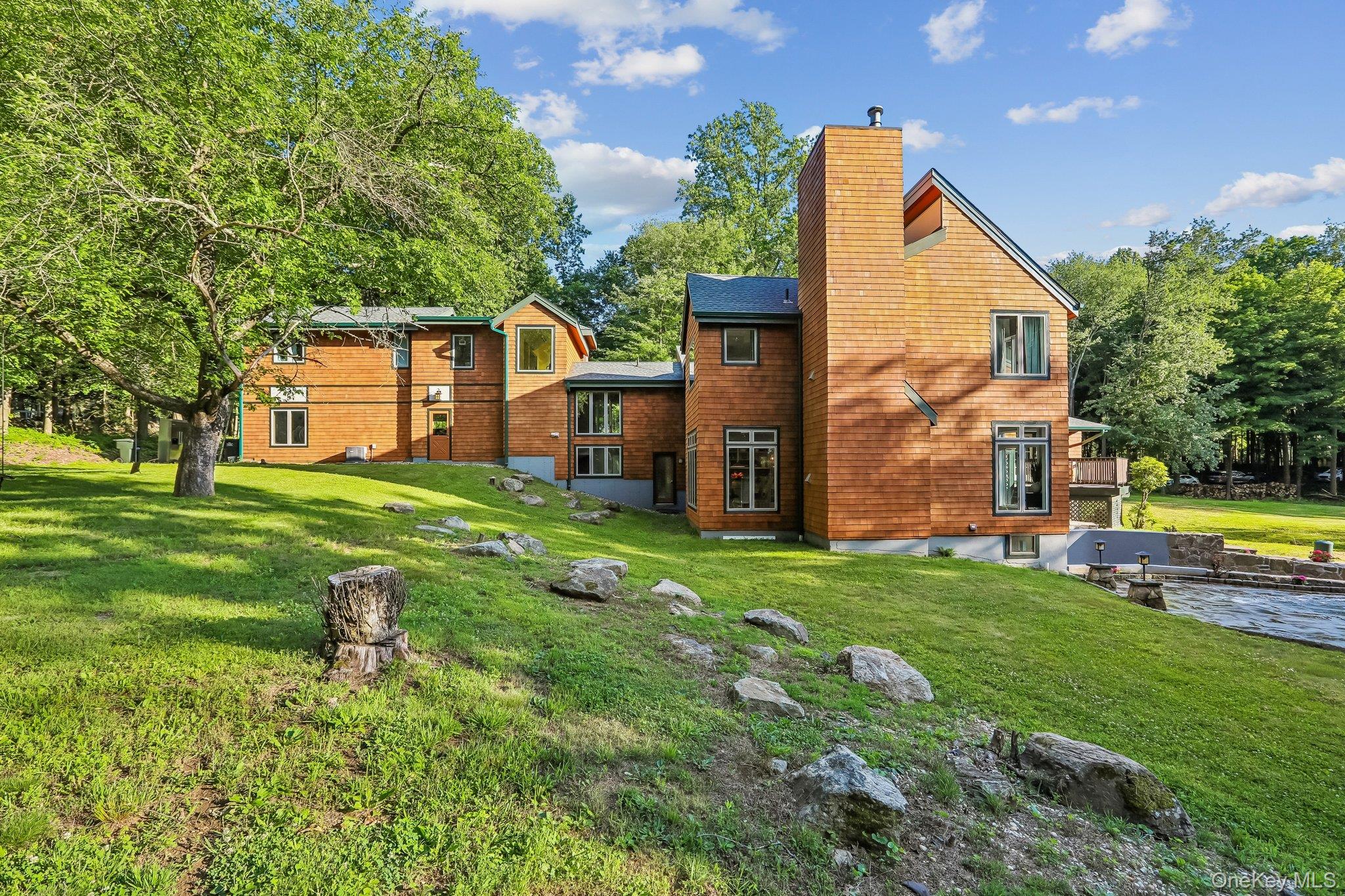 1020960 Property Photo 42