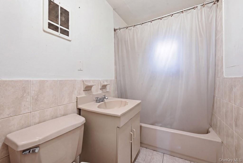 12219 191st Street Property Photo 3