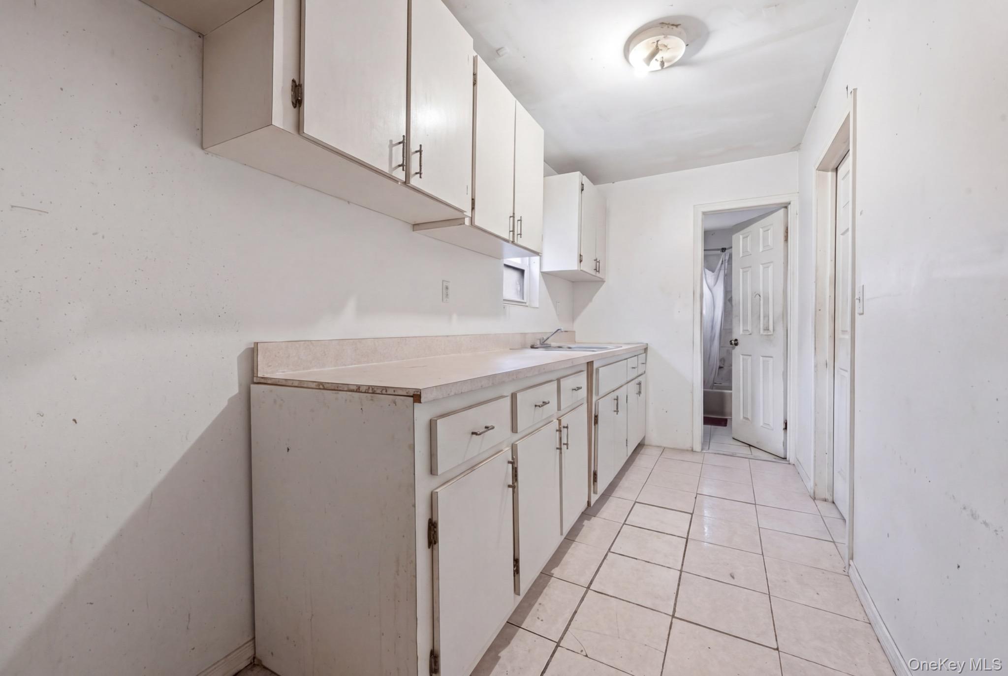 12219 191st Street Property Photo 7