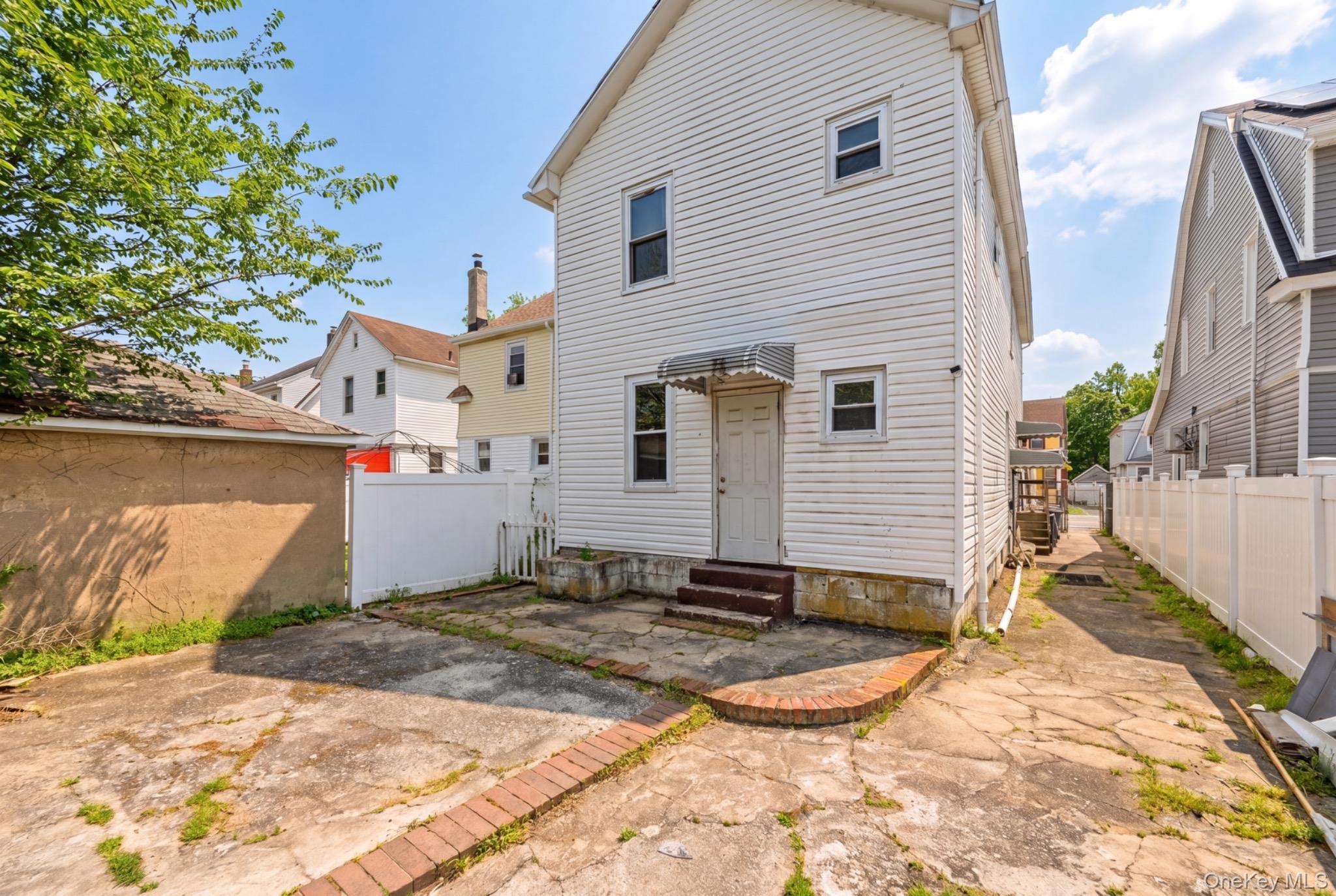 12219 191st Street Property Photo 12