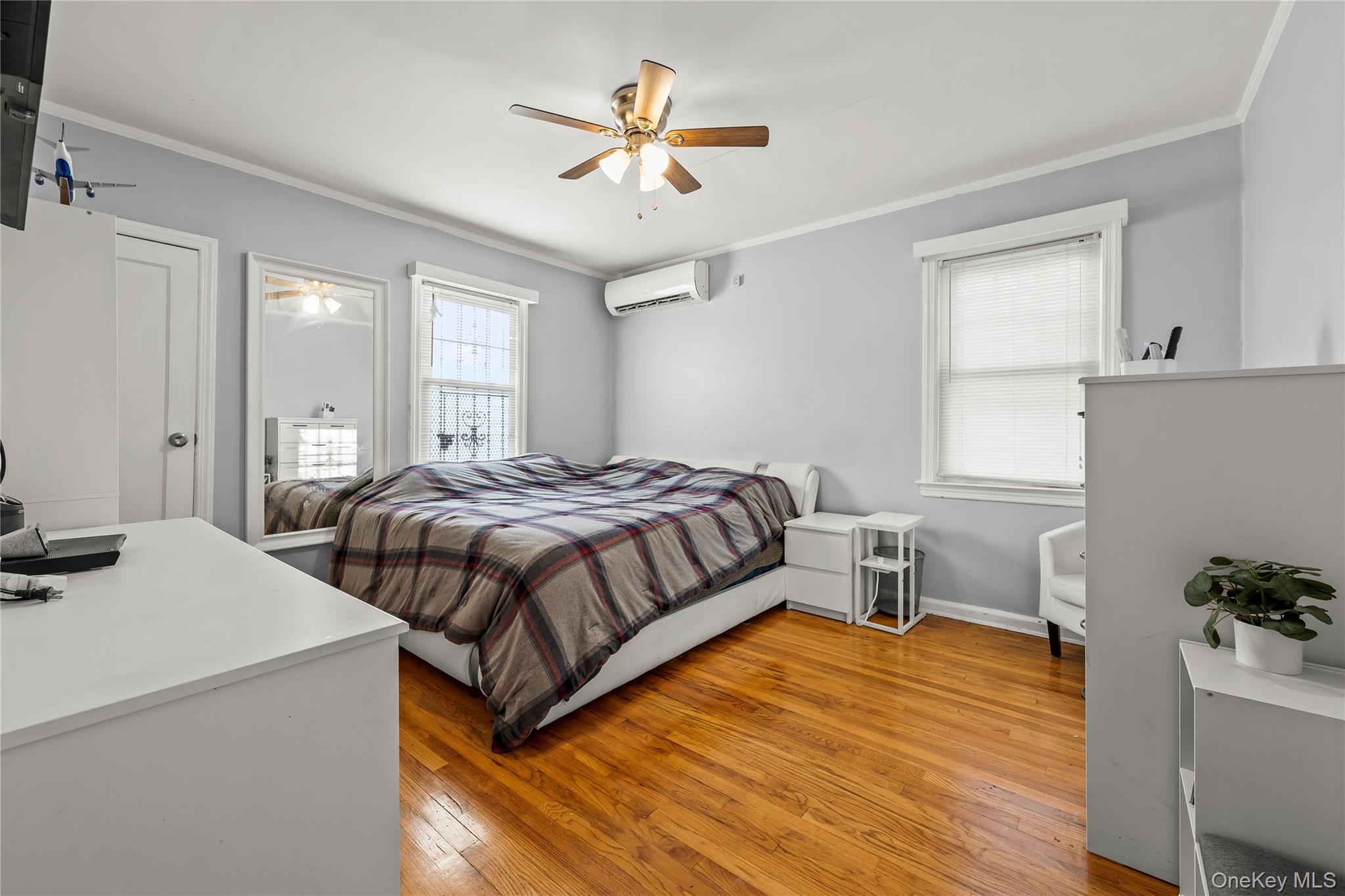 118 48 222nd Street Property Photo 15