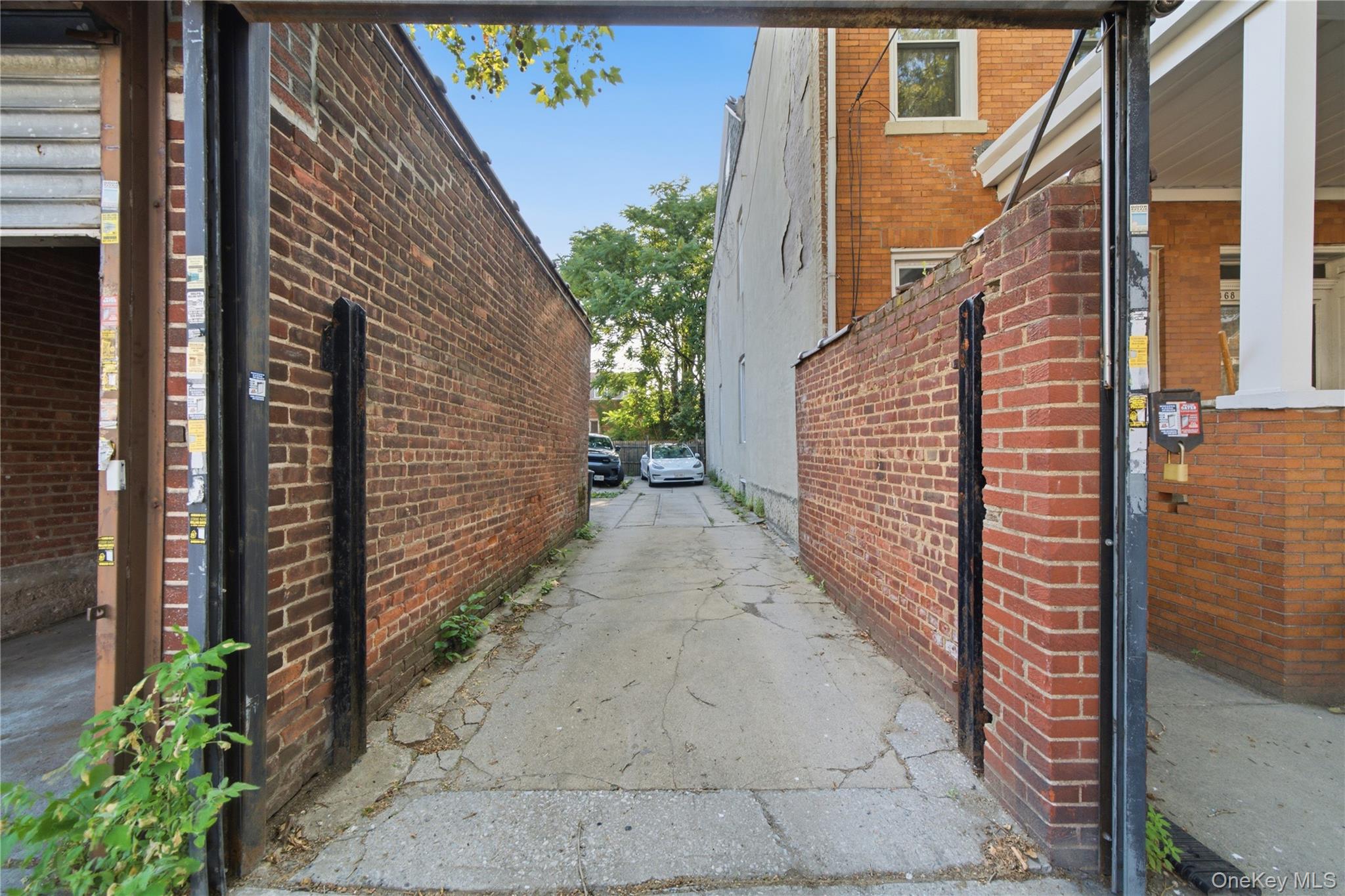 7935 Myrtle Avenue Property Photo 3