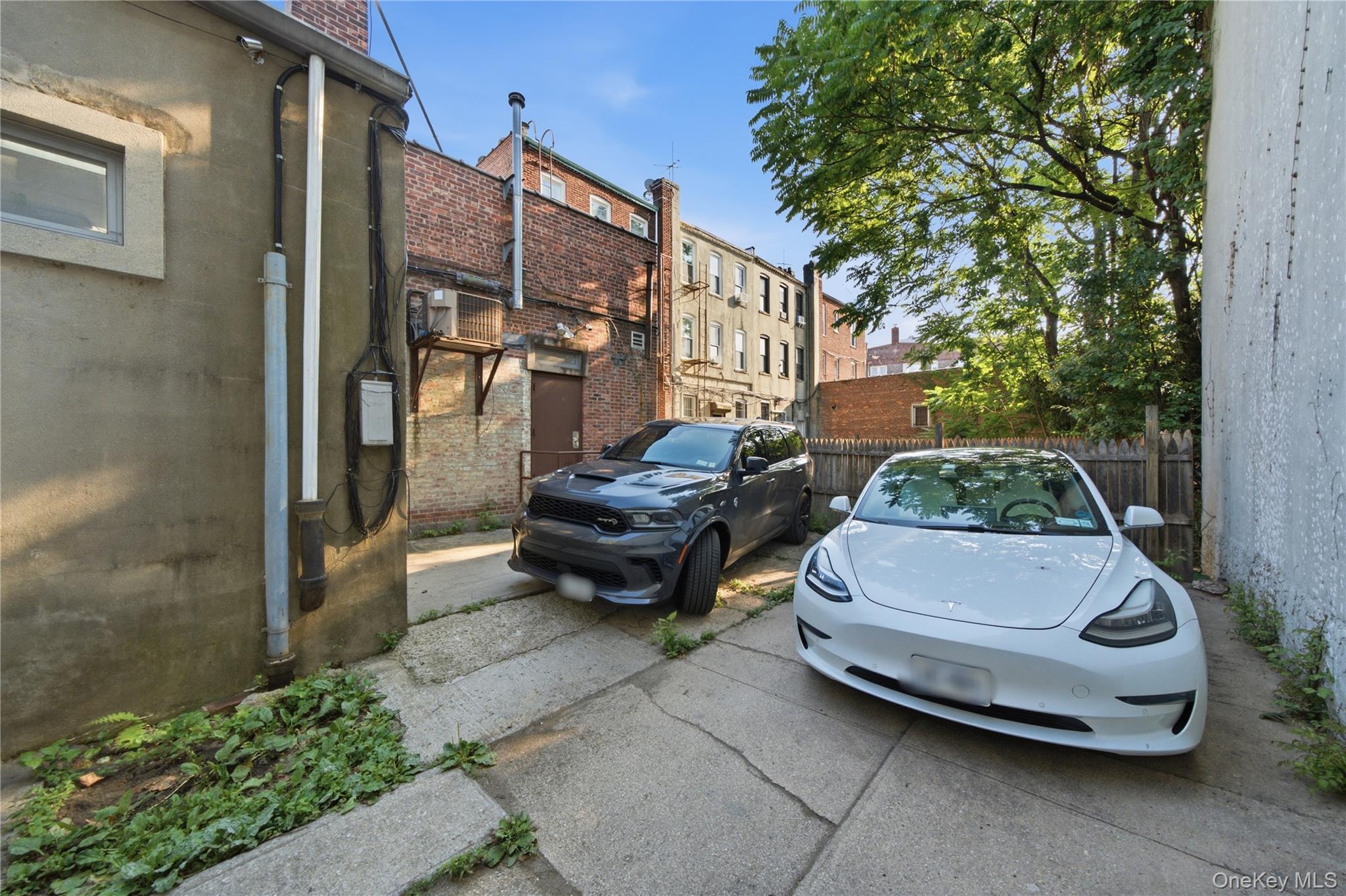 7935 Myrtle Avenue Property Photo 4