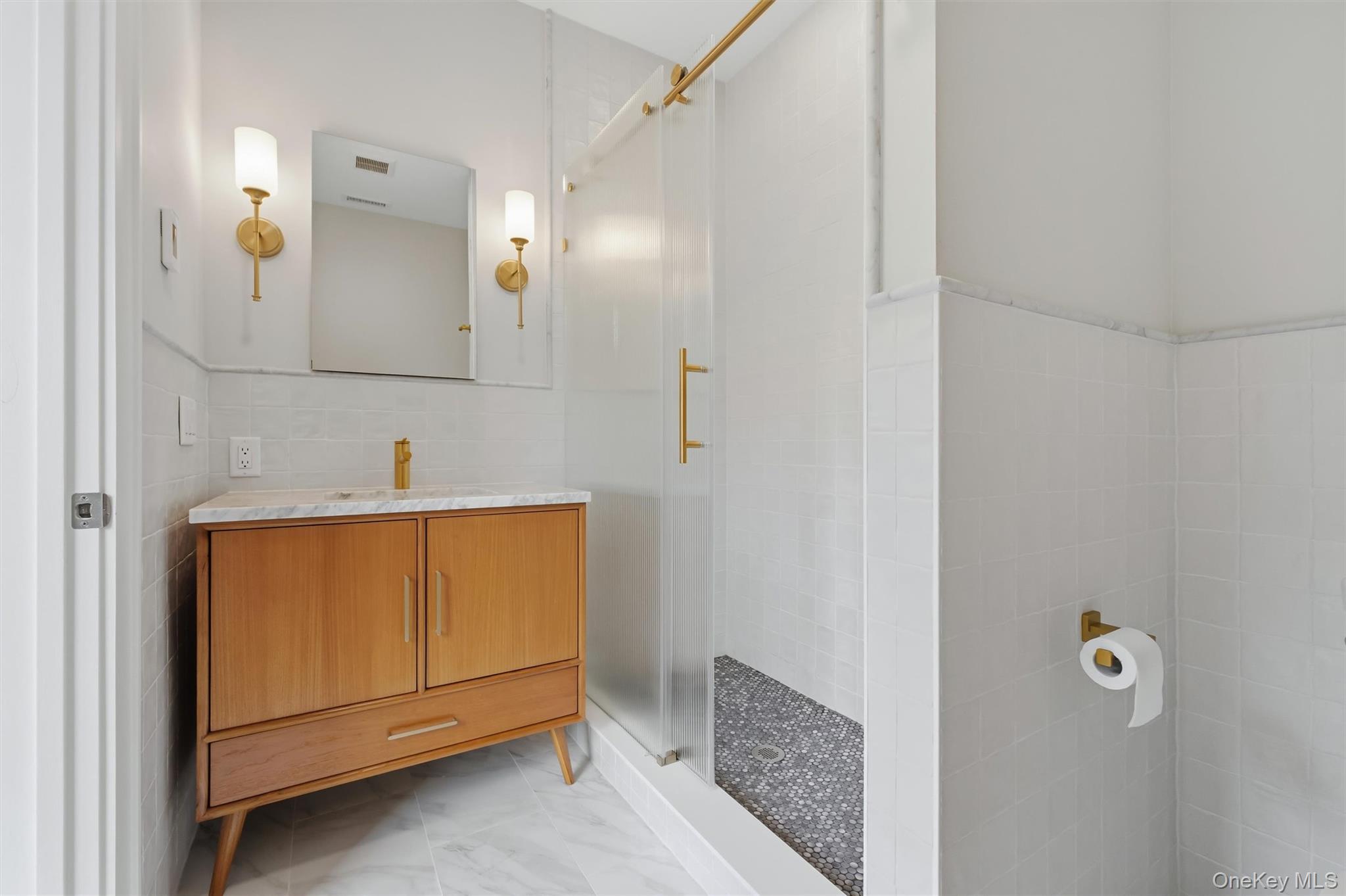 76 Reservoir Road Property Photo 16