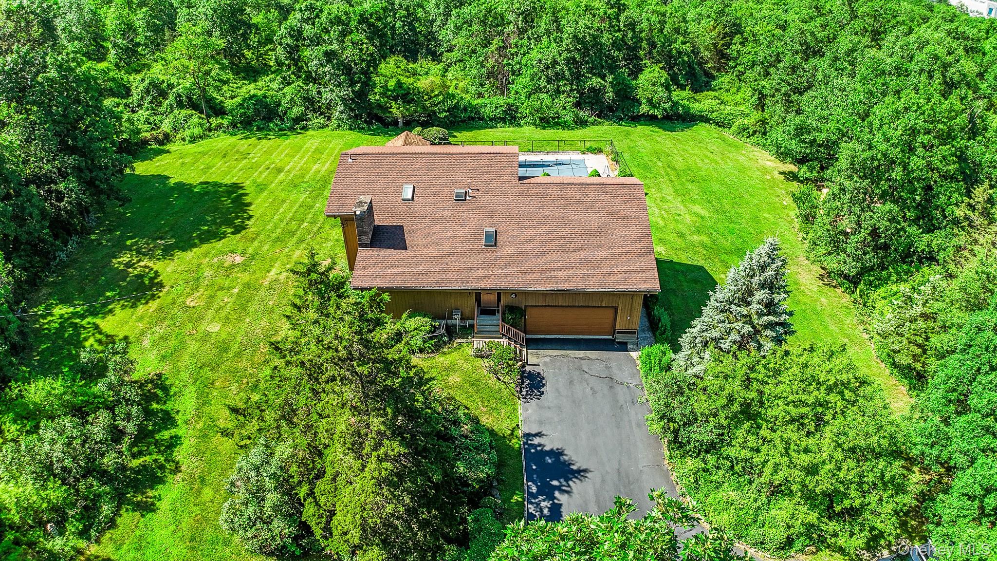 4 Bellview Drive Property Photo 3