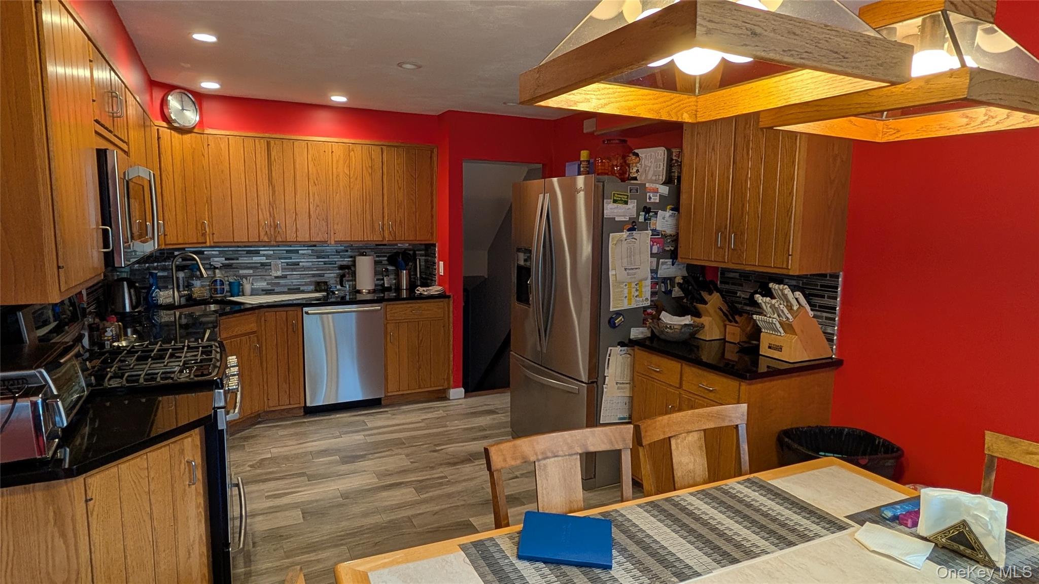 7 Oaktree Lane Property Photo 8