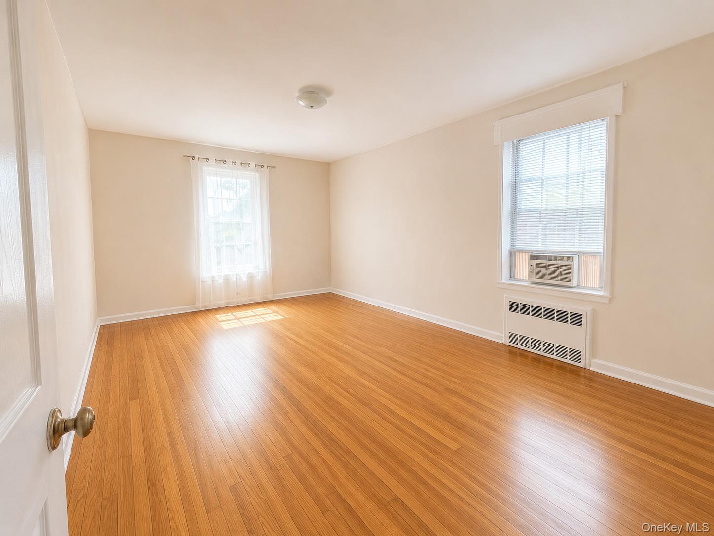 6385 Woodhaven Boulevard 5a2 Property Photo 5