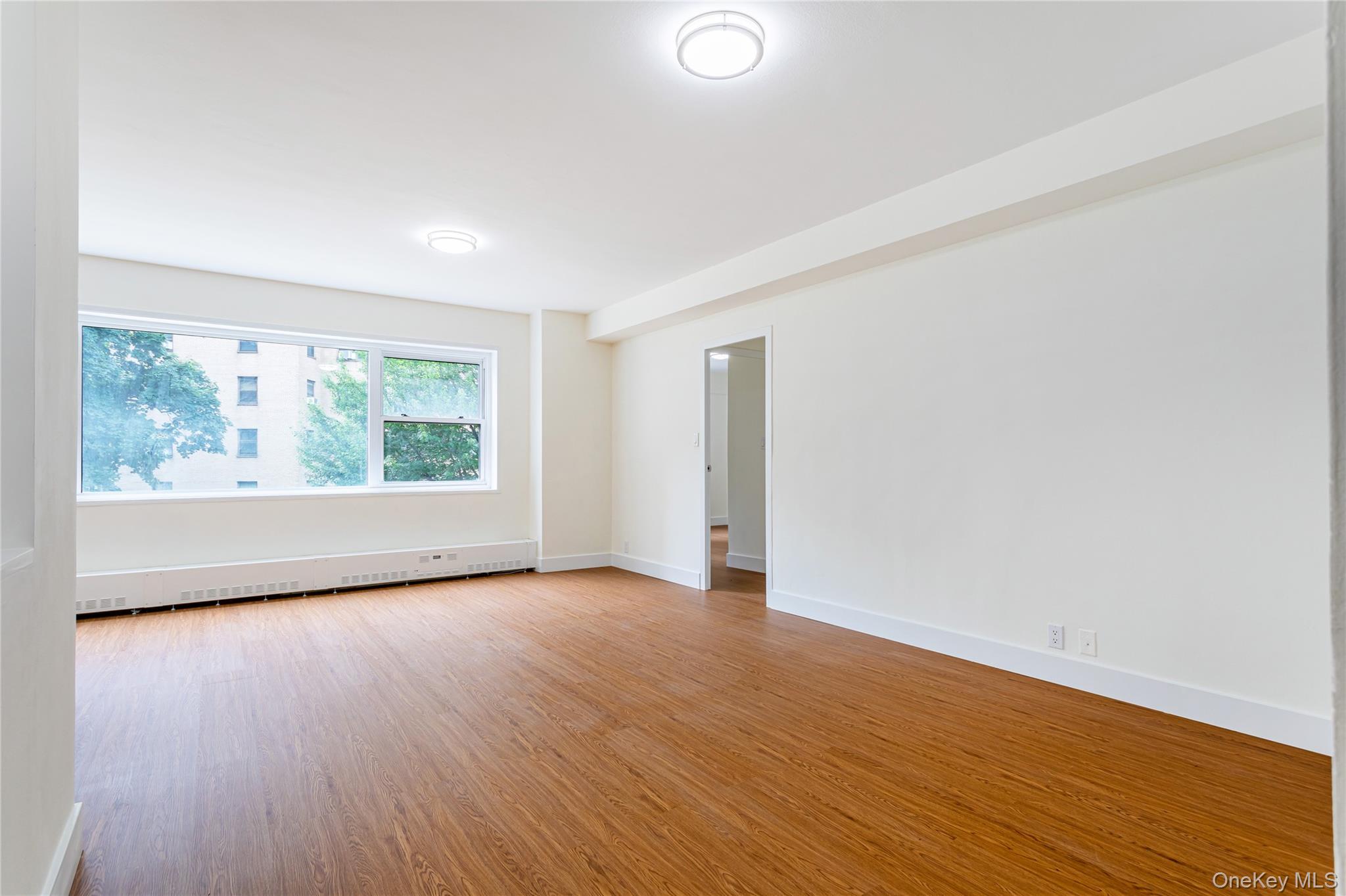 6 Fordham Hill Oval 2g Property Photo 12
