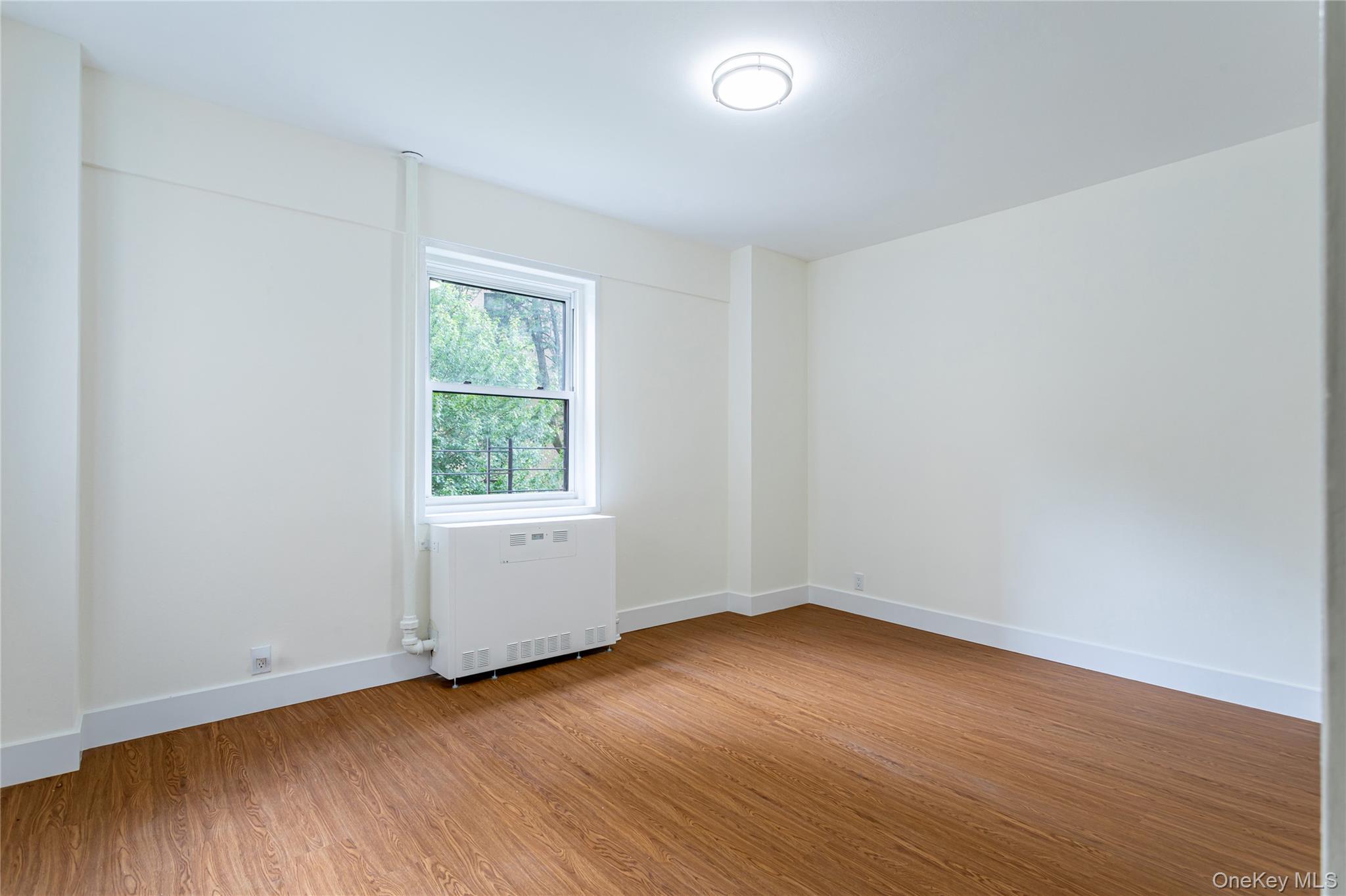 6 Fordham Hill Oval 2g Property Photo 25