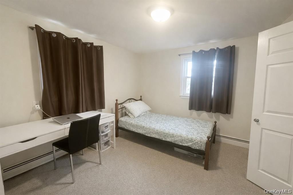 187 Horseblock Road Property Photo 3