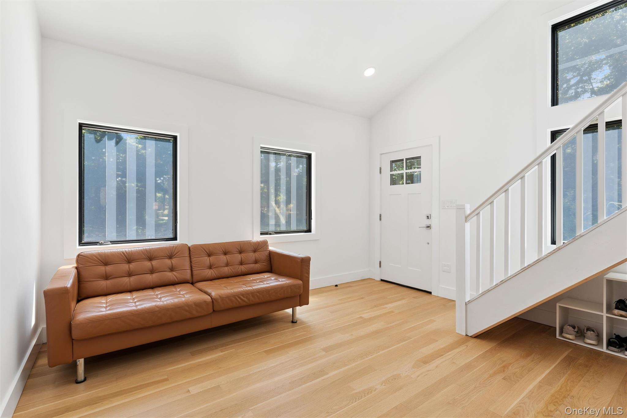 356 Oakleigh Avenue 38 Property Photo 17