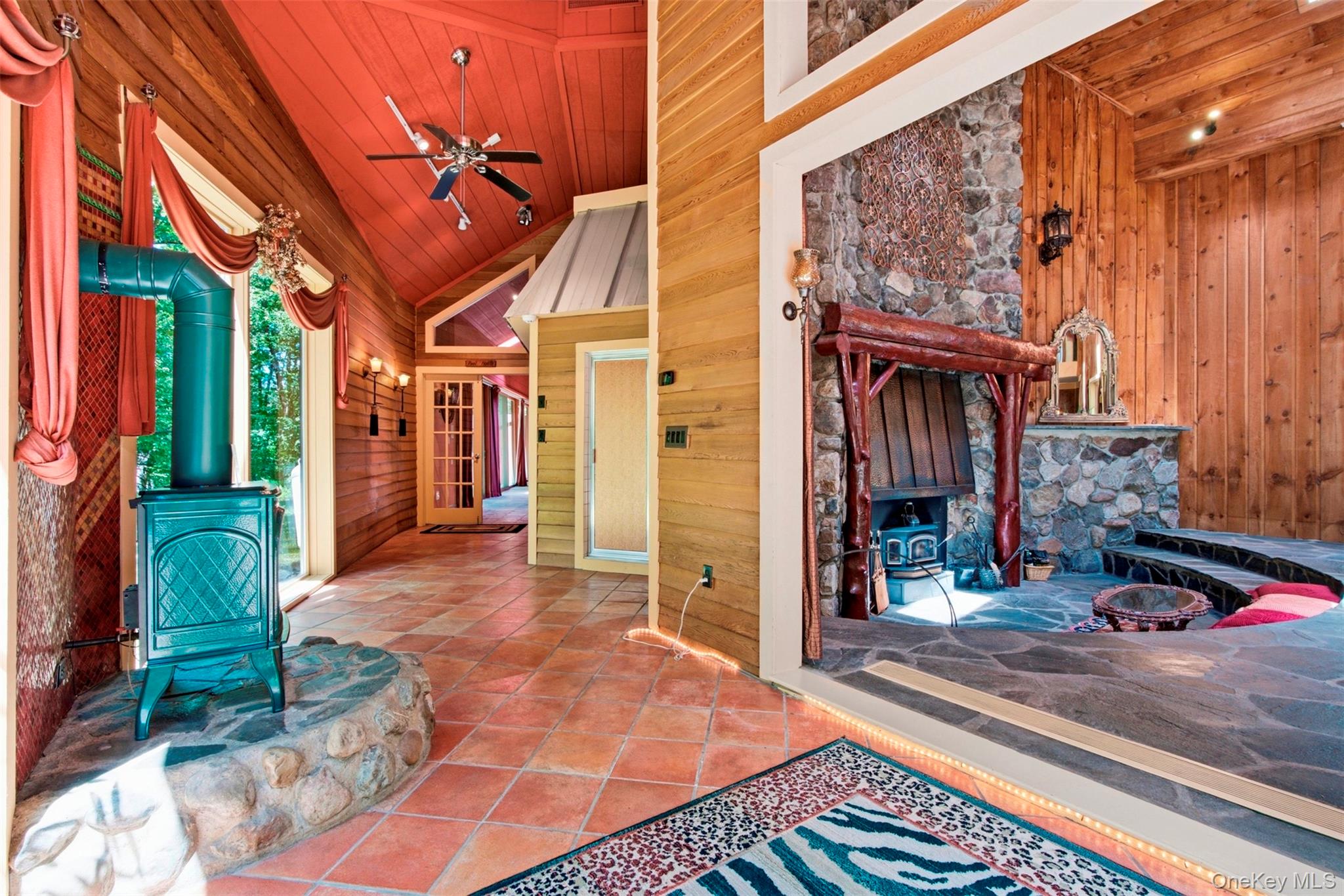 229 Clove Road Property Photo 17