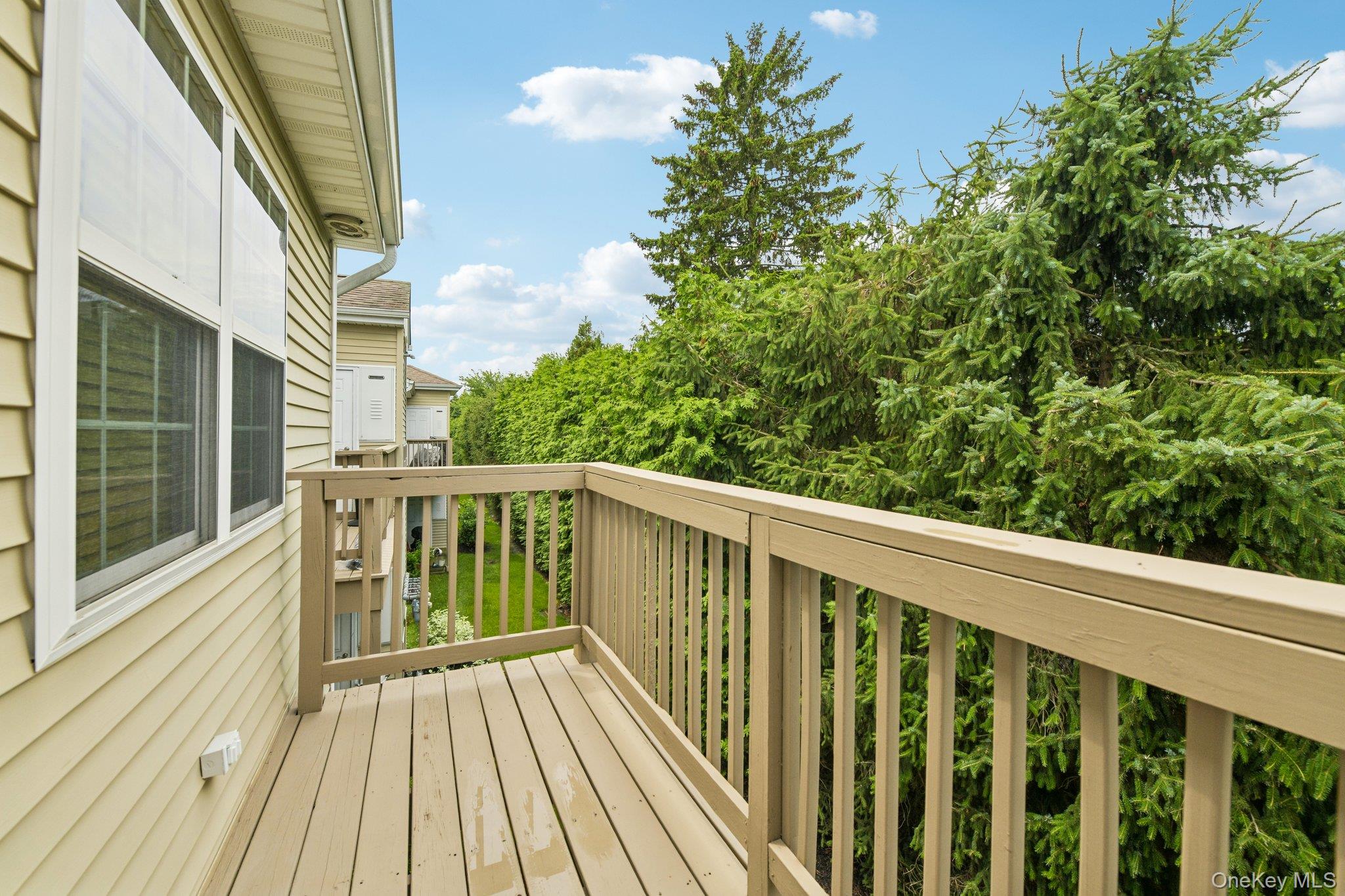 1120 Willow Lane Property Photo 19