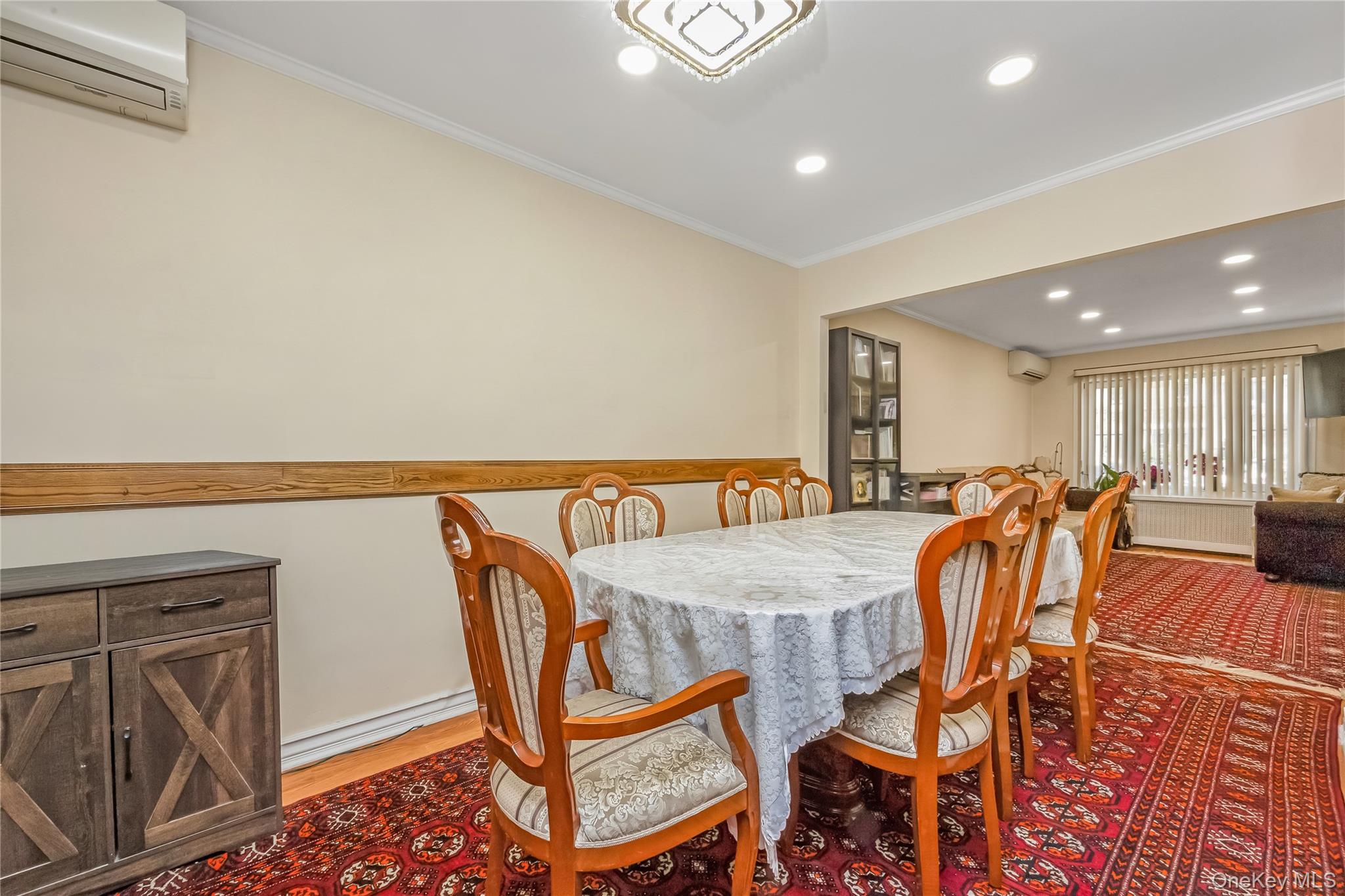 17316 Jewel Avenue Property Photo 8