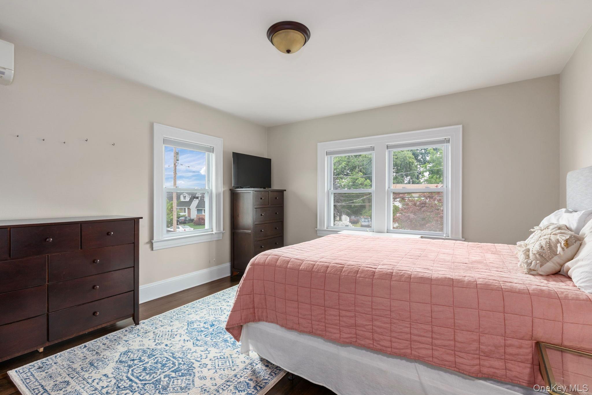 78 Denton Avenue Property Photo 15