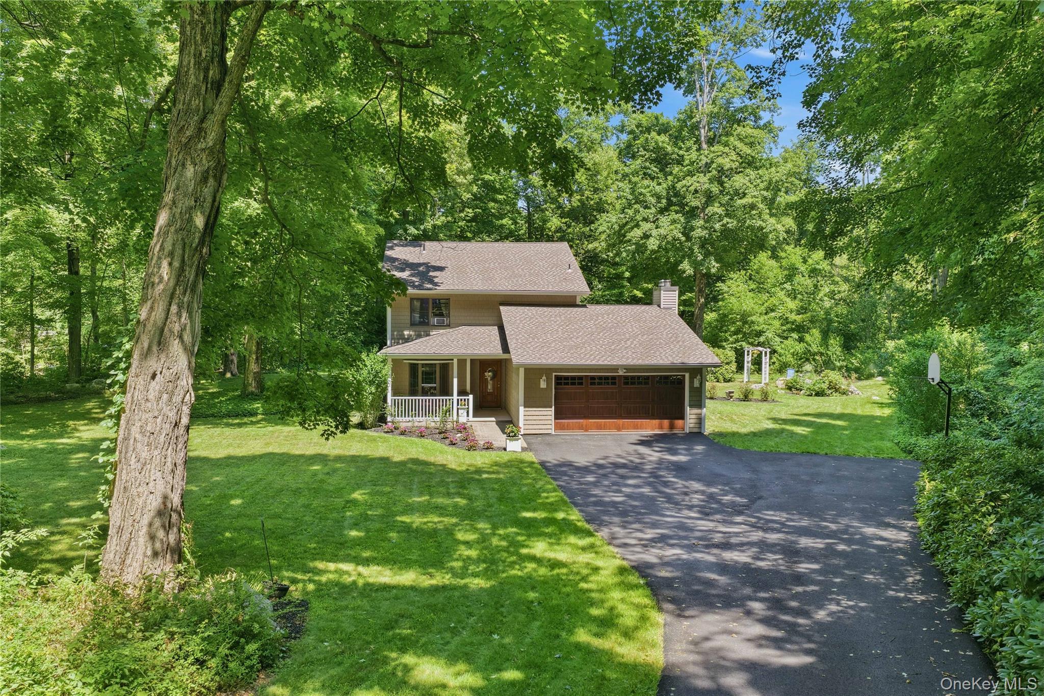 43 Nathan Hale Drive Property Photo 2
