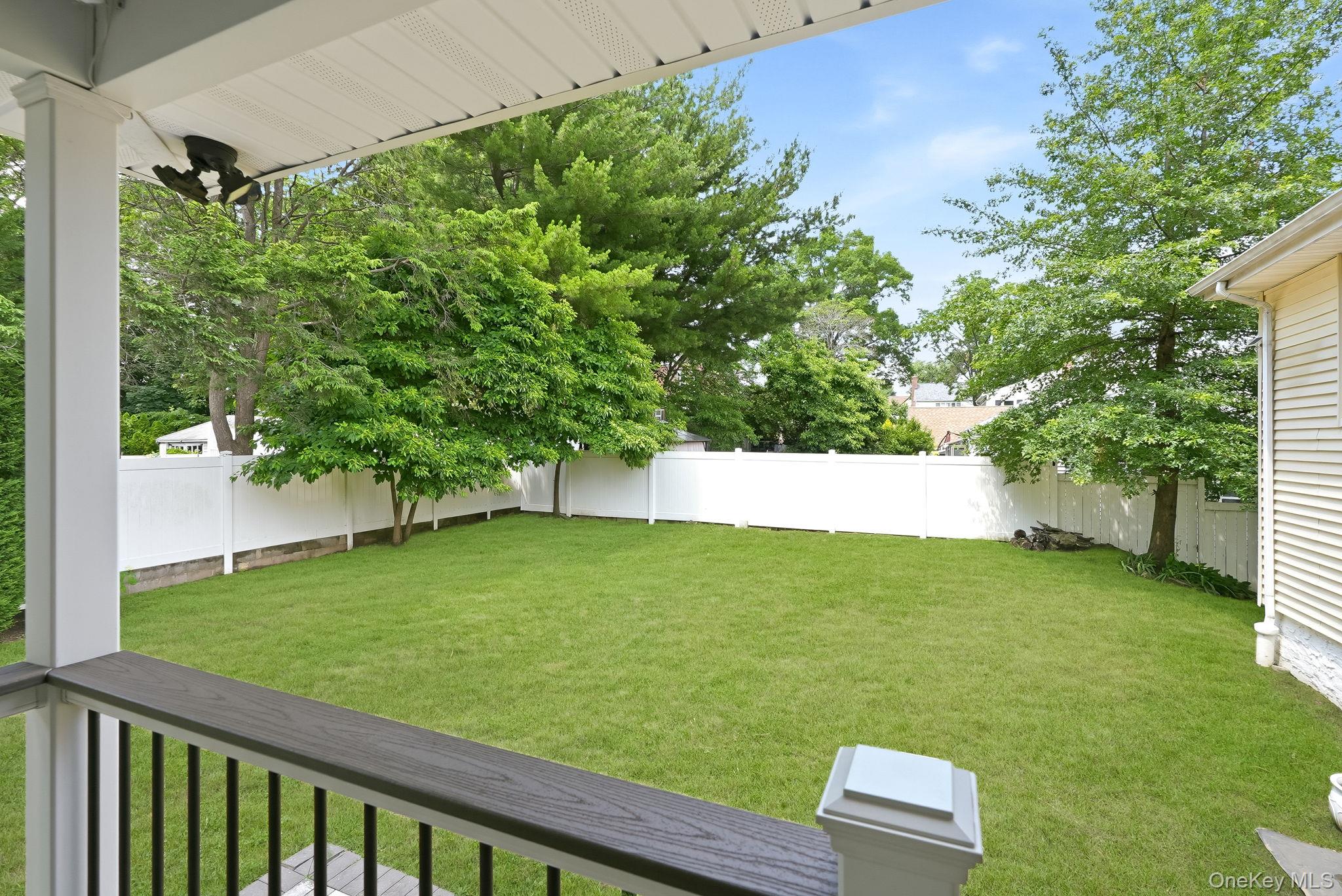 95 Vernon Avenue Property Photo 29