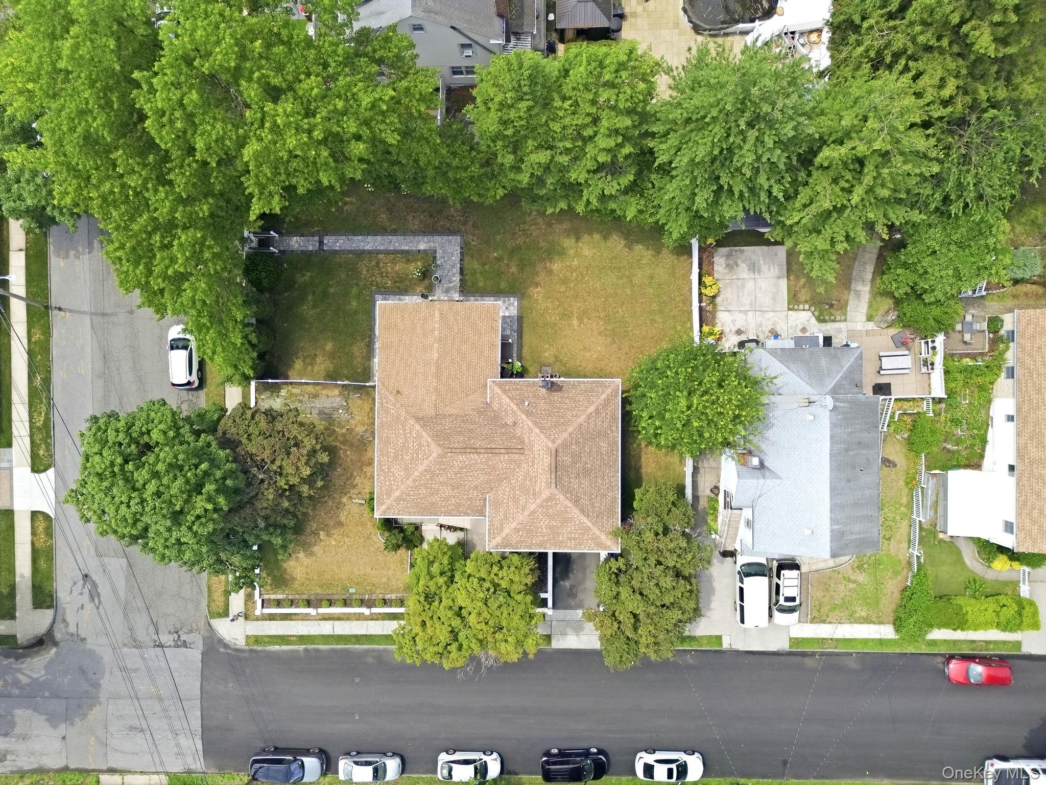 95 Vernon Avenue Property Photo 34
