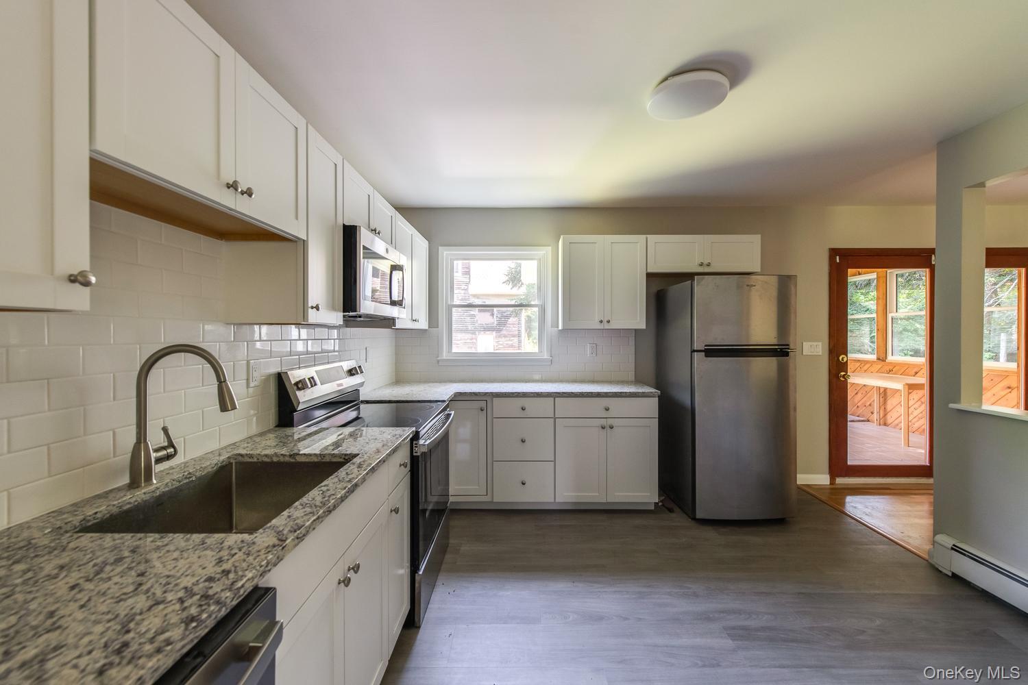 676-678 Oak Summit Road Property Photo 15