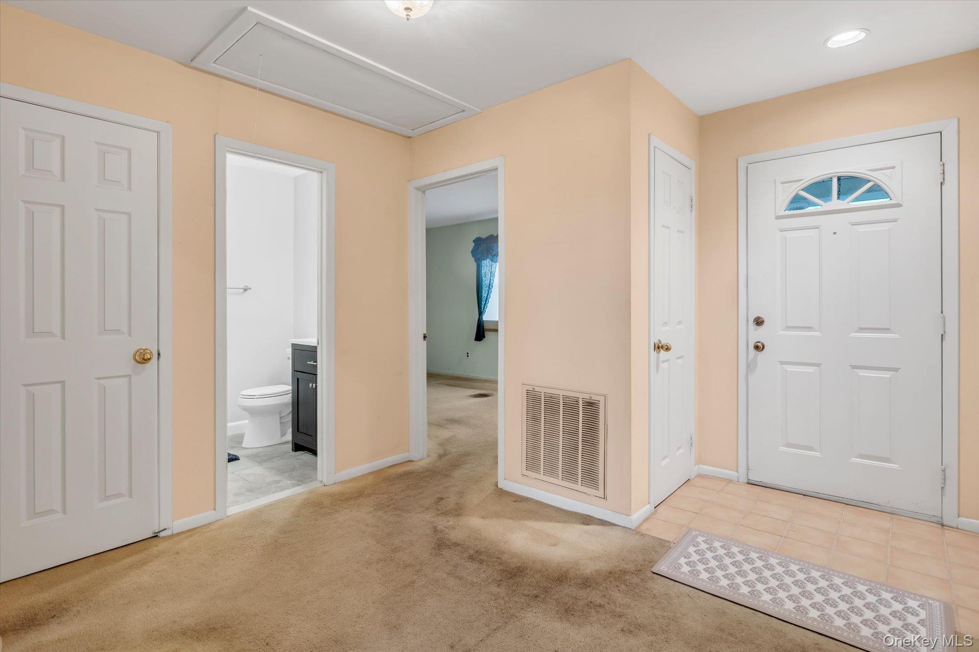 7 Daria Drive Property Photo 2