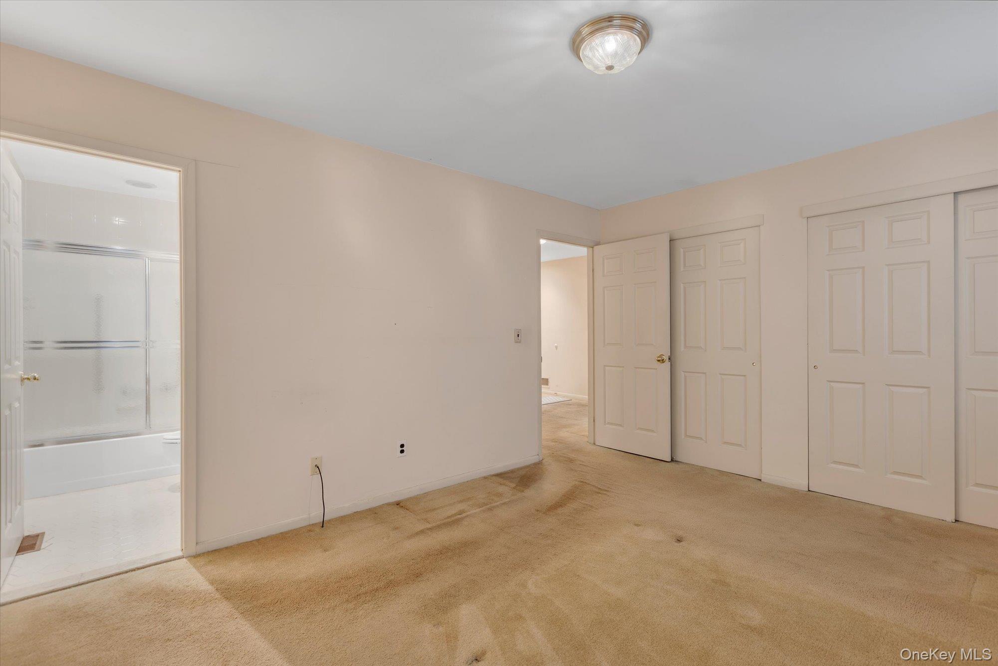 7 Daria Drive Property Photo 12