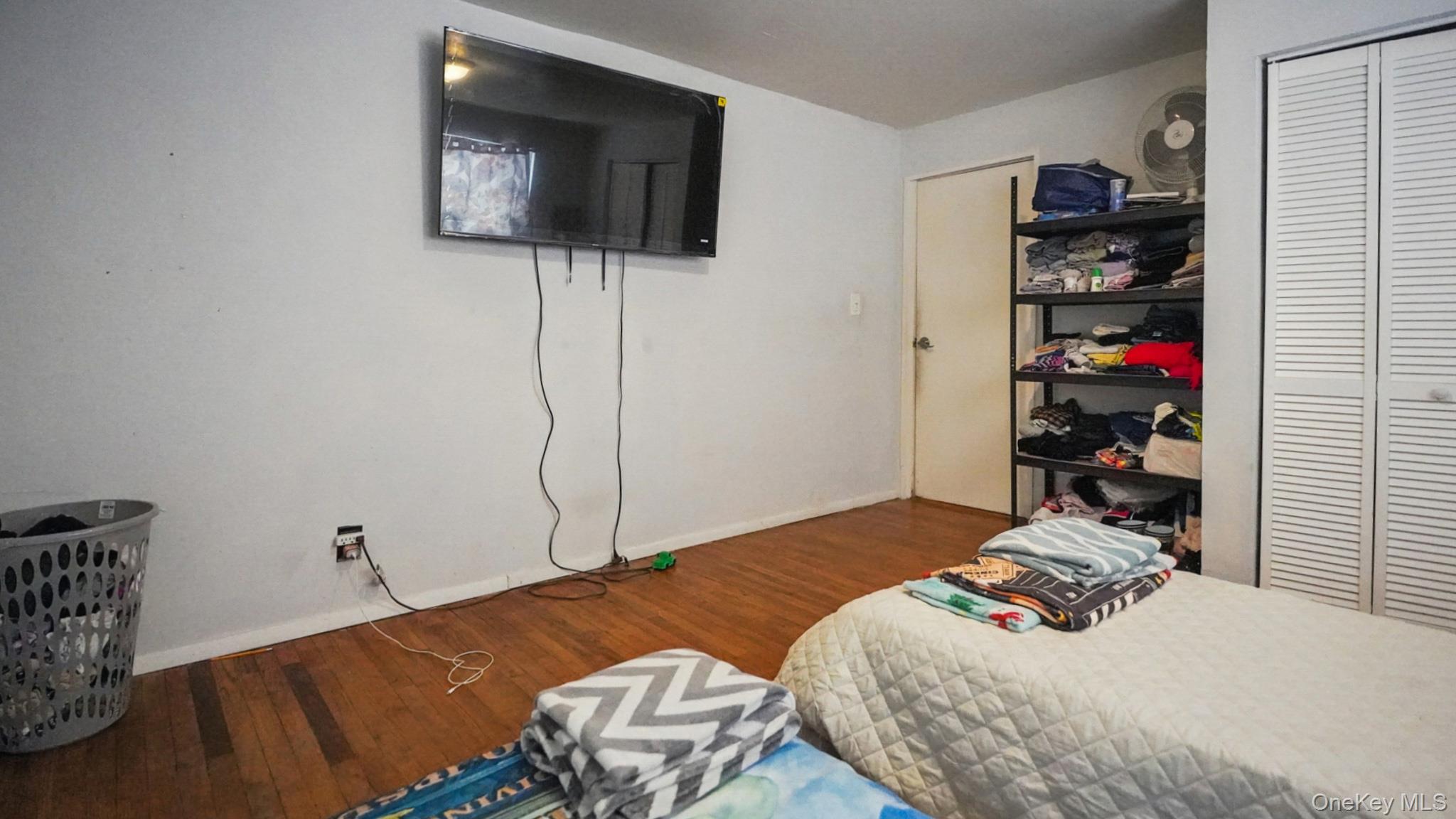 738 Pelhamdale Avenue Property Photo 21