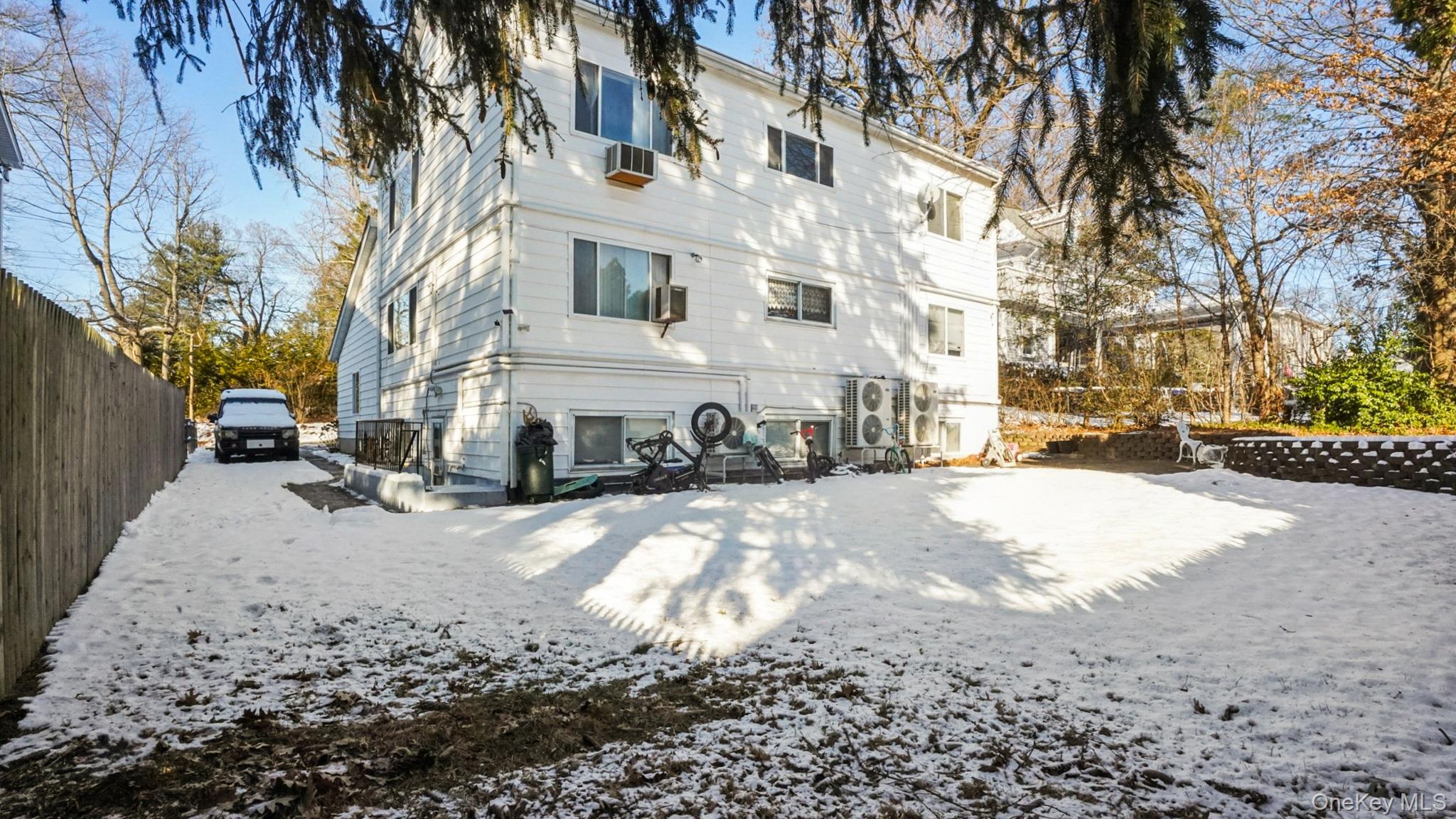 738 Pelhamdale Avenue Property Photo 28