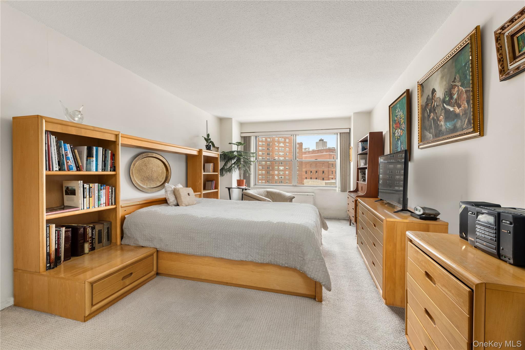 70-31 108th Street 6e Property Photo 3