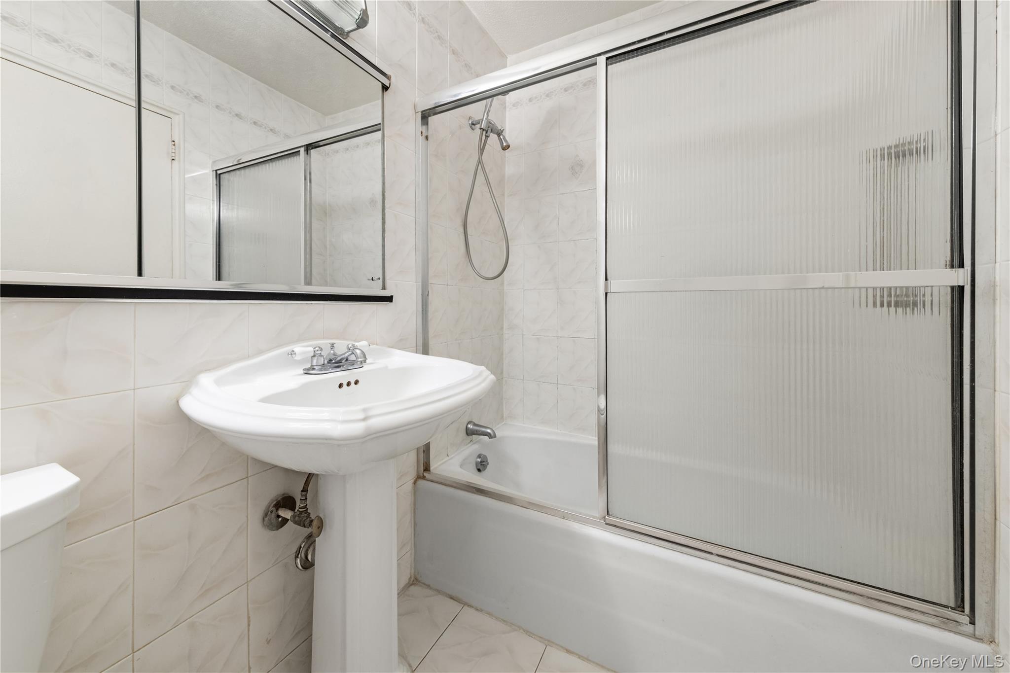 70-31 108th Street 6e Property Photo 6