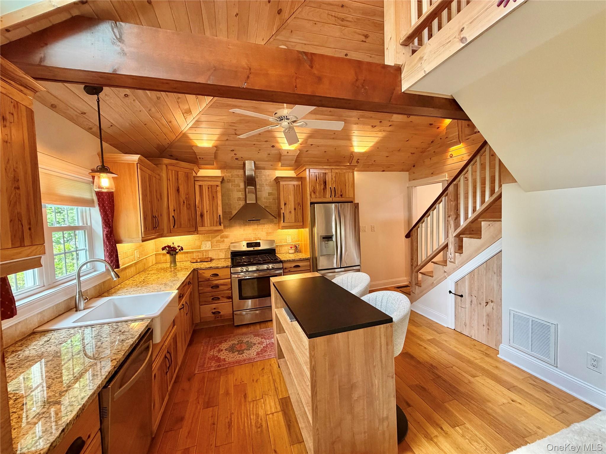 85 Plank Road Property Photo 11