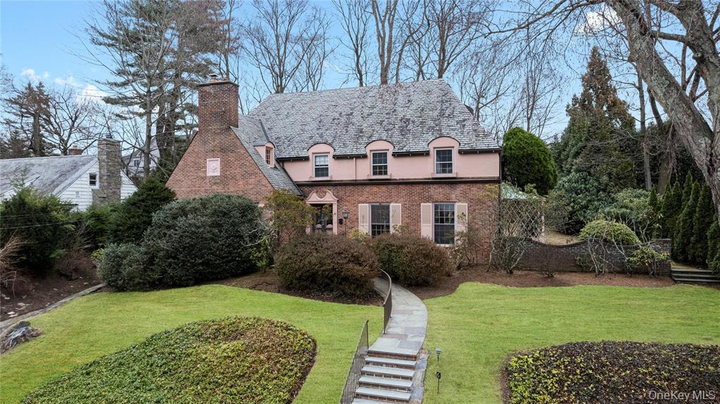 6 Fox Meadow Road Property Photo 1