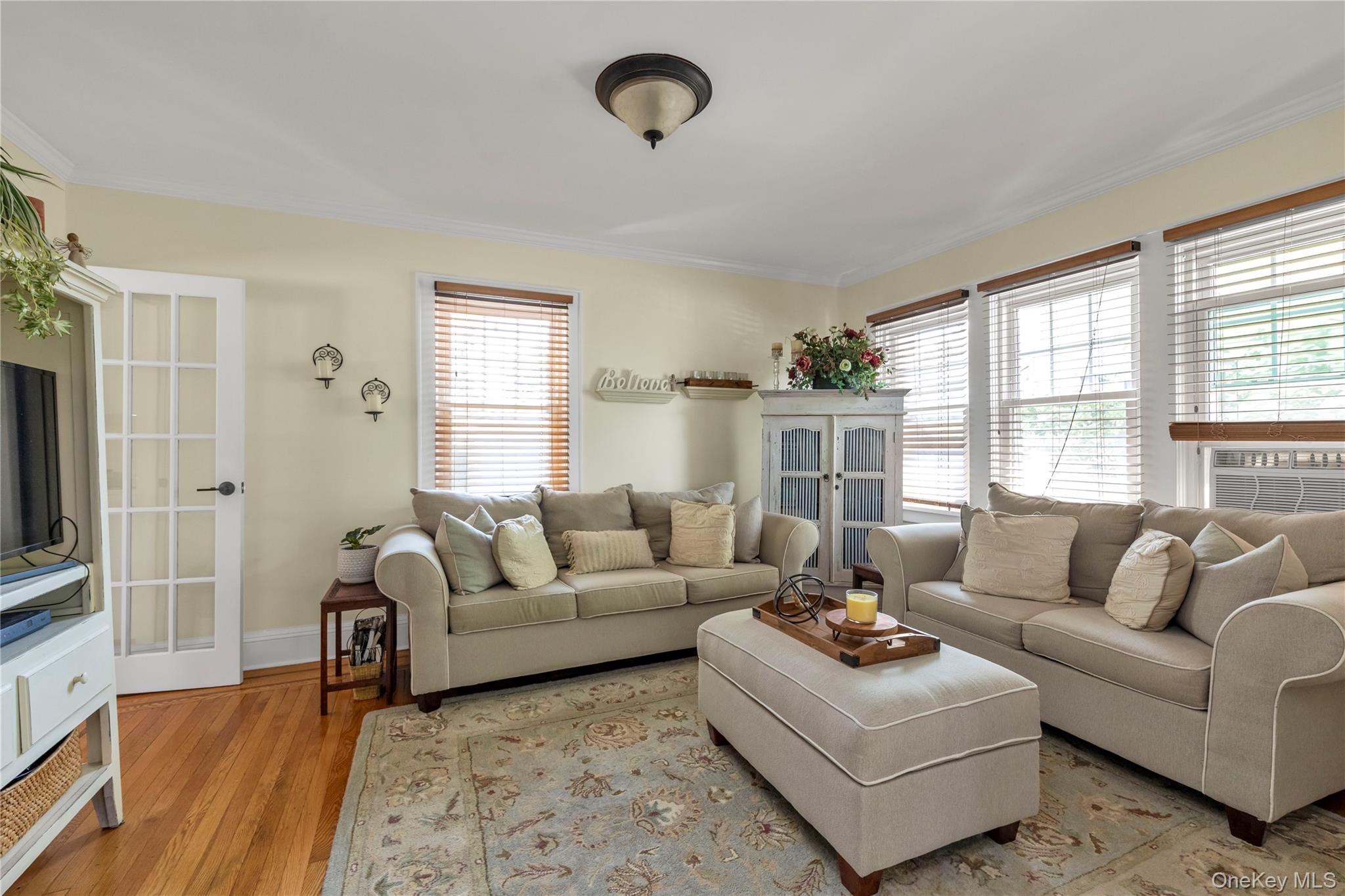 22 Spencer Avenue Property Photo 9