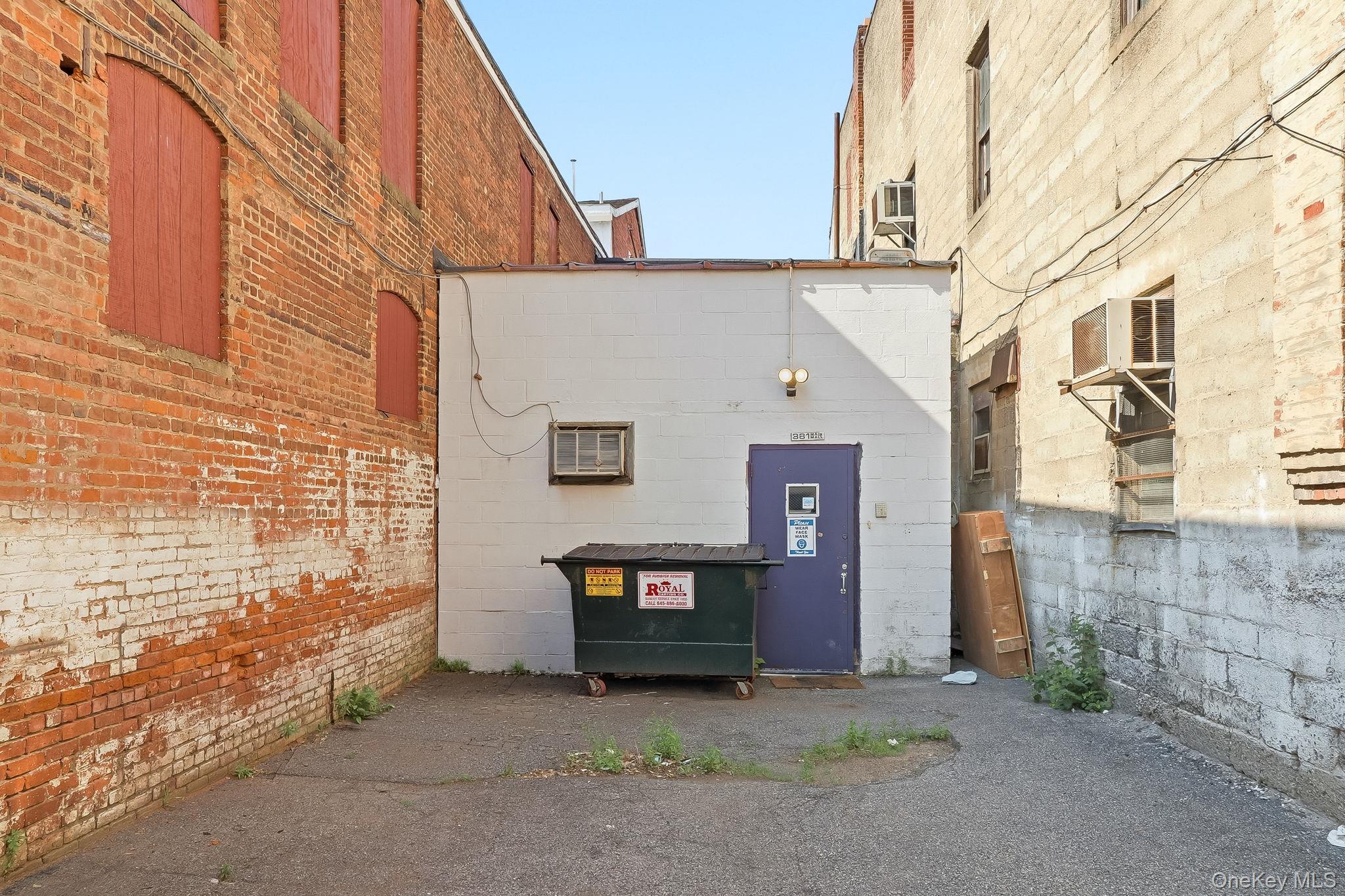 381 Main Street Property Photo 35