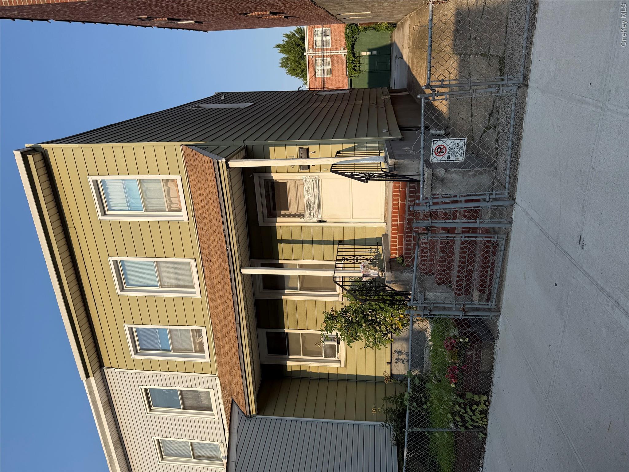 41-51 54th Street Property Photo 1