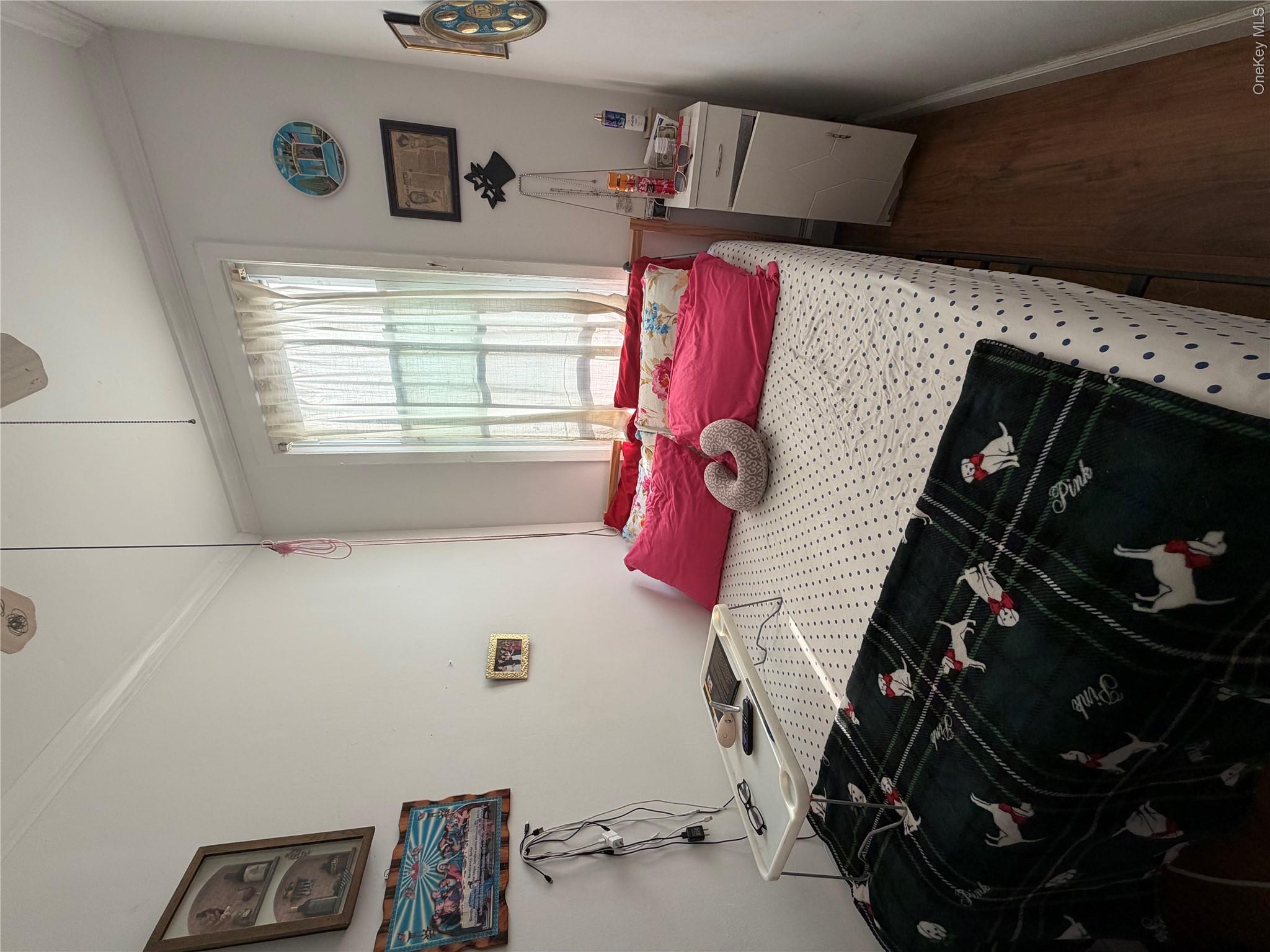 41-51 54th Street Property Photo 7