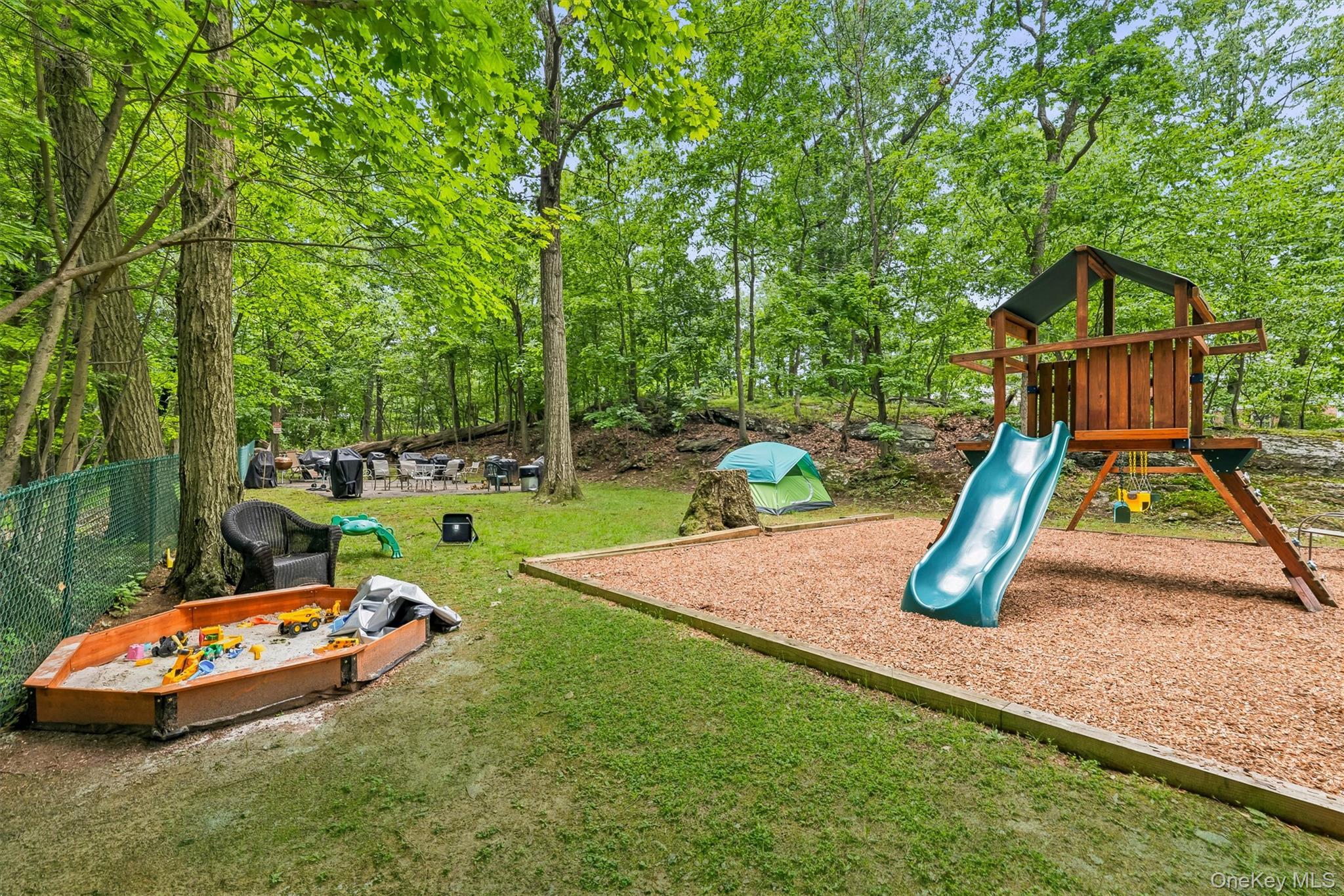 104 Pinewood Rd 3c Property Photo 38