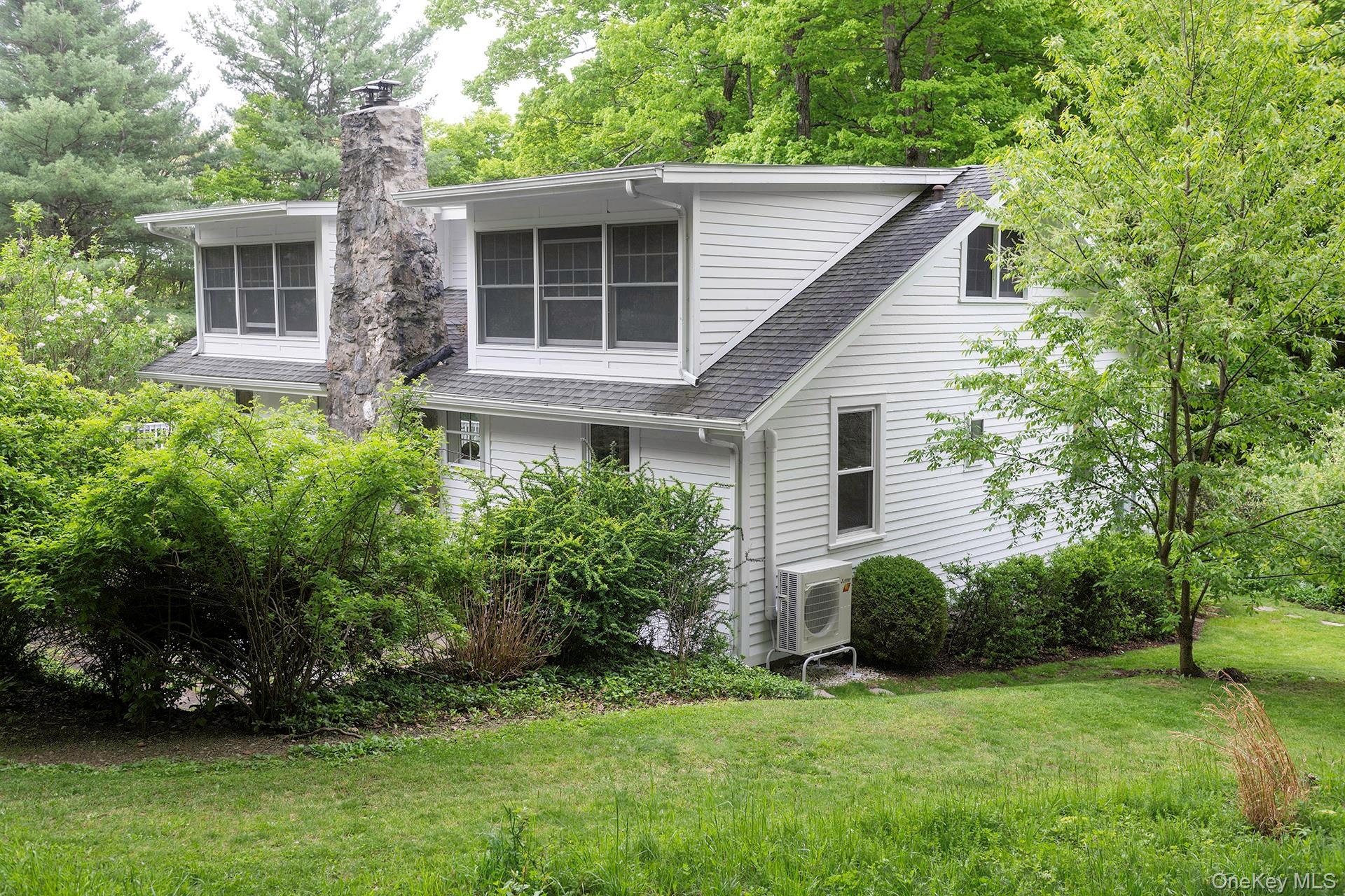 17 Skytop Ridge Property Photo 2