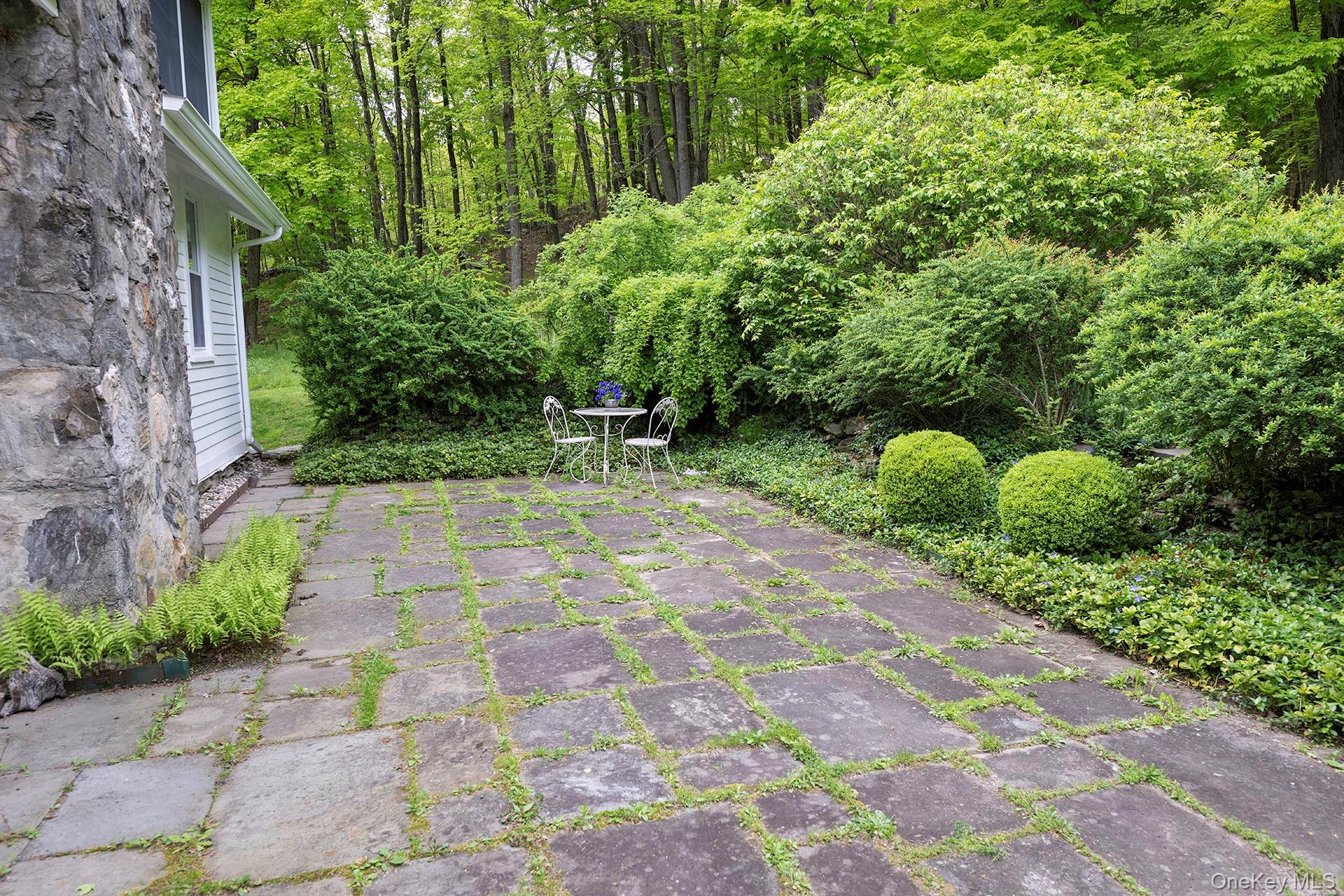 17 Skytop Ridge Property Photo 22