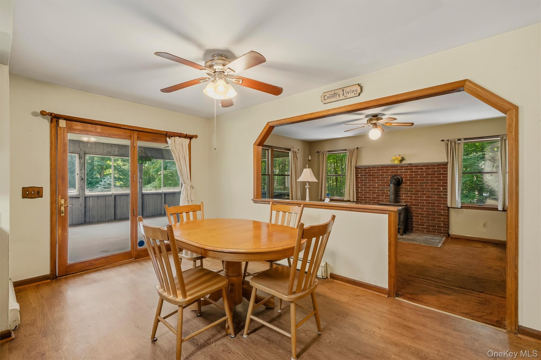 808 S Plank Road Property Photo 16
