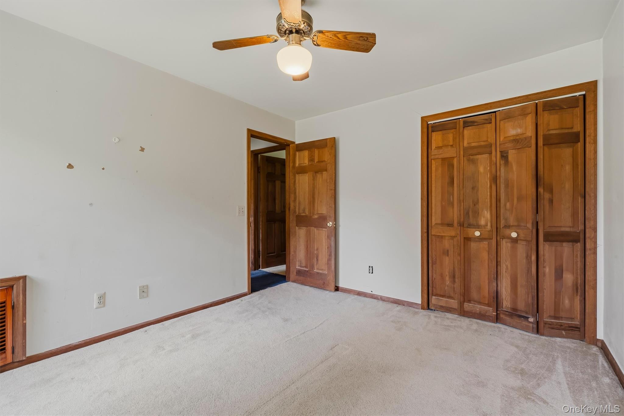 808 S Plank Road Property Photo 32