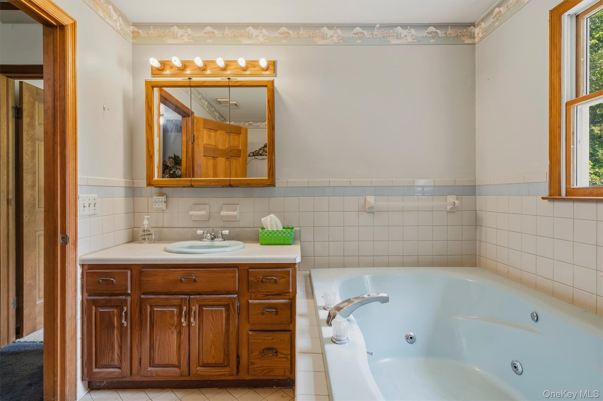 808 S Plank Road Property Photo 33
