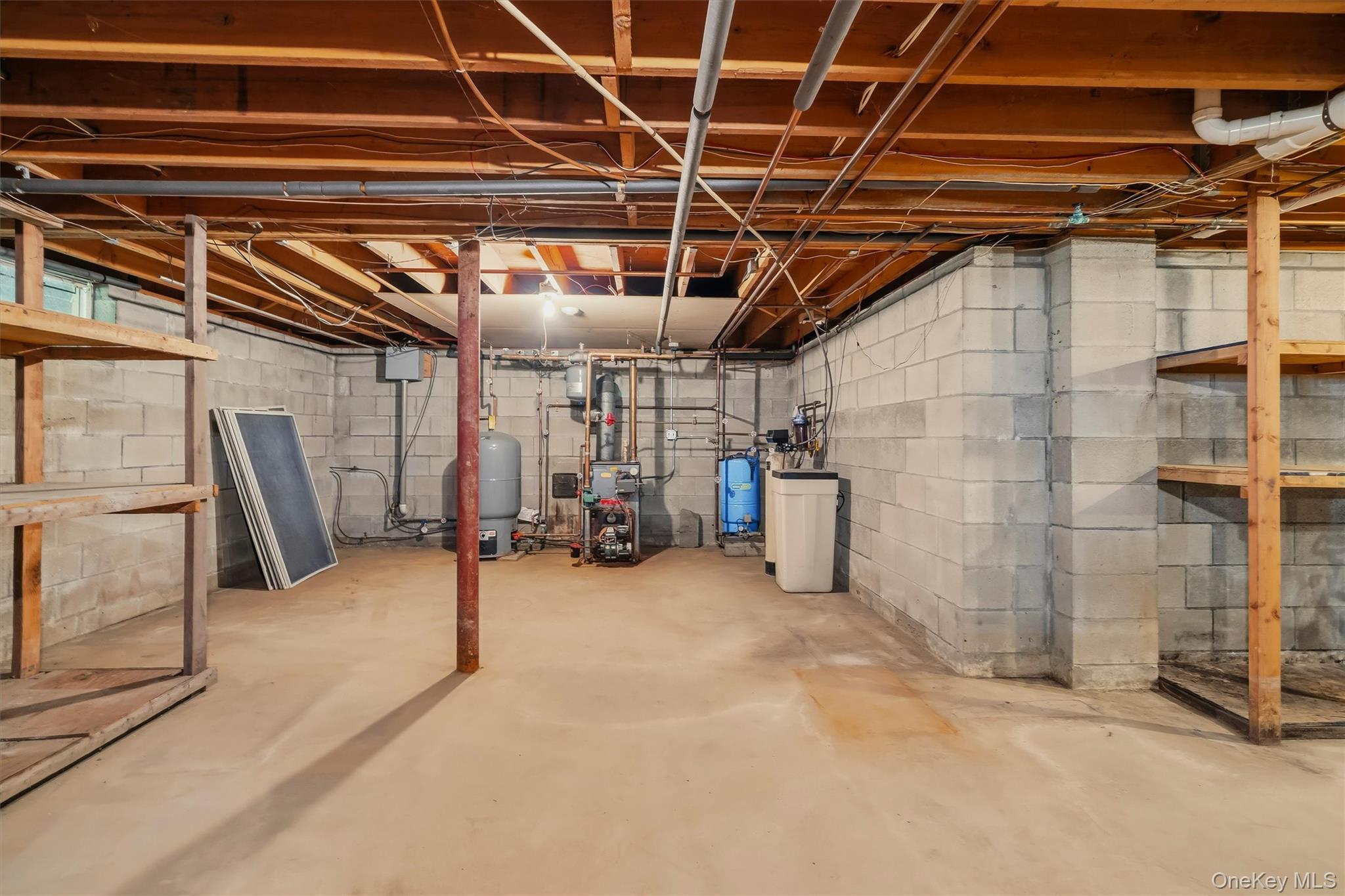 808 S Plank Road Property Photo 38