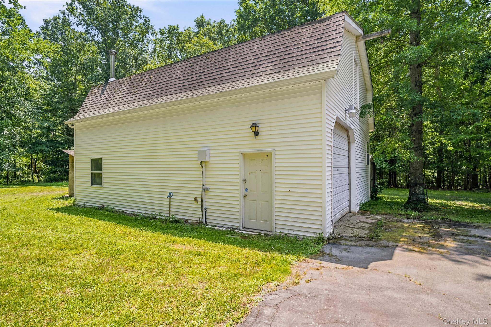 808 S Plank Road Property Photo 39